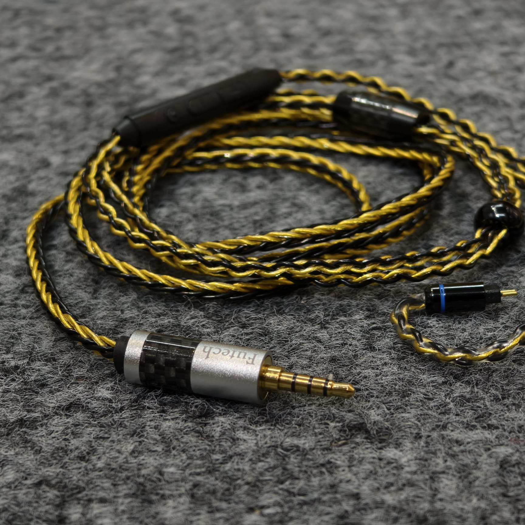 Futechaudio 7號黑金傳說-氣勢驚人-帶mic功能升級線