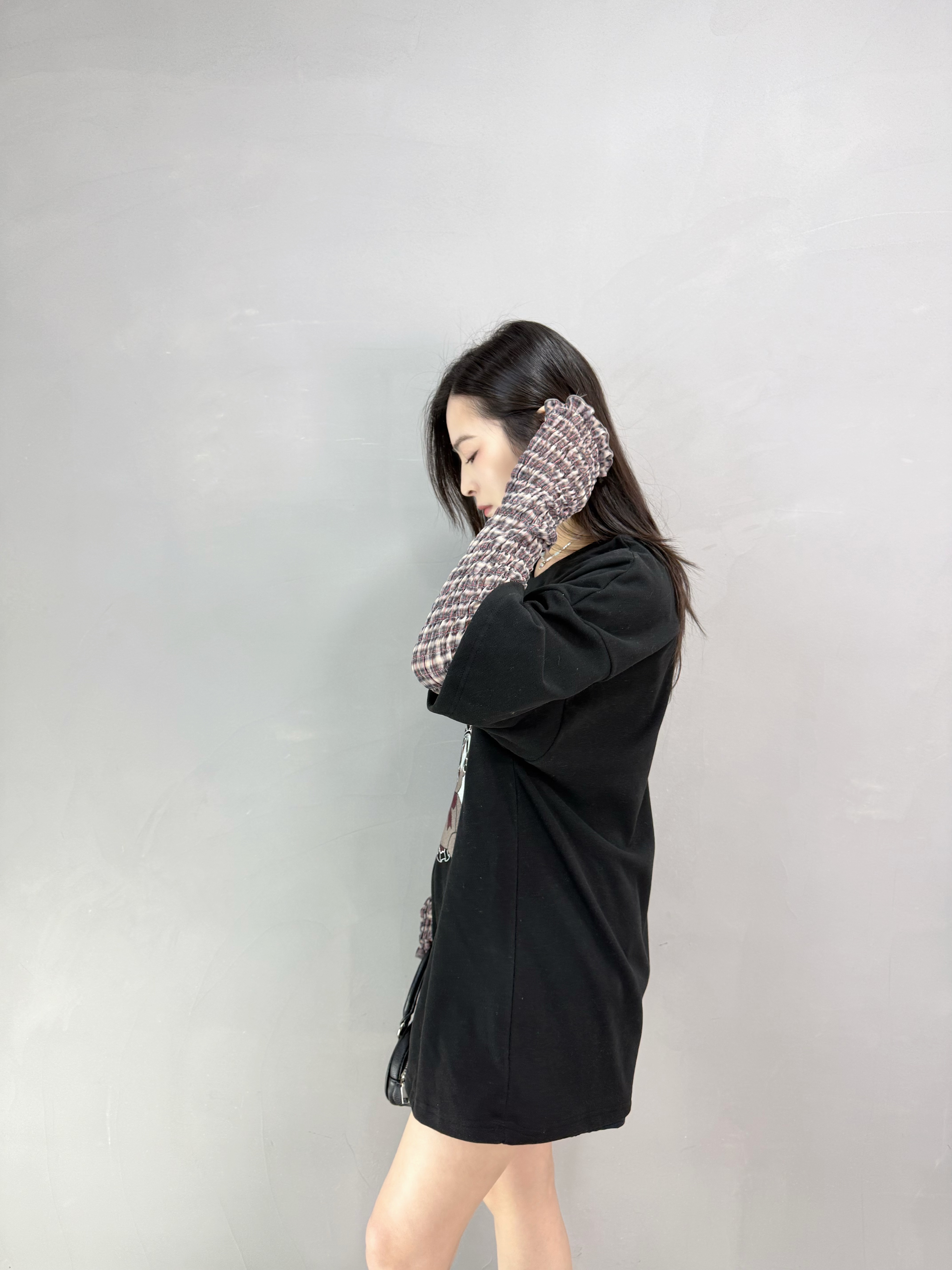 G80 假兩件格仔袖熊仔Tee