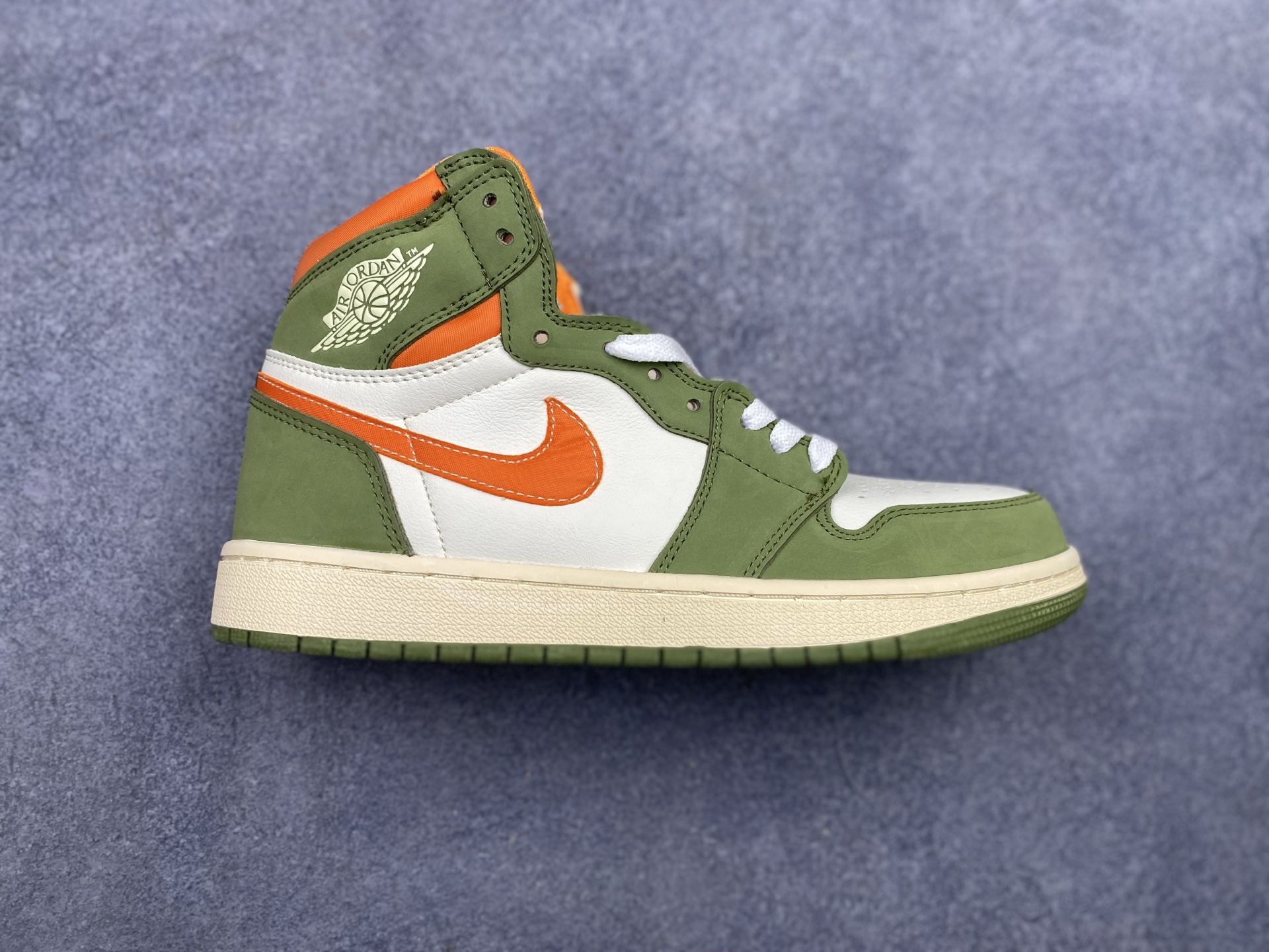 Nike Air Jordan 1 Retro High OG