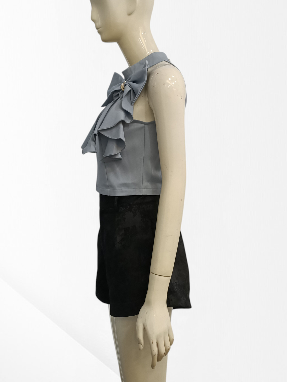 Celeste 3D Bow Halter Top M180
