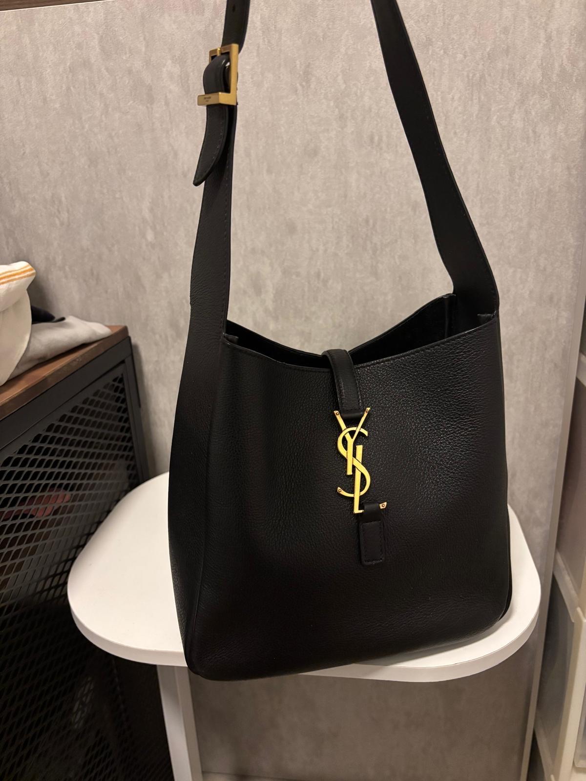 SAINT LAURENT YSL Le 5 à 7 Supple Small hobo bag Black Calfskin 100%Authentic, 98%New ✅Dust bag