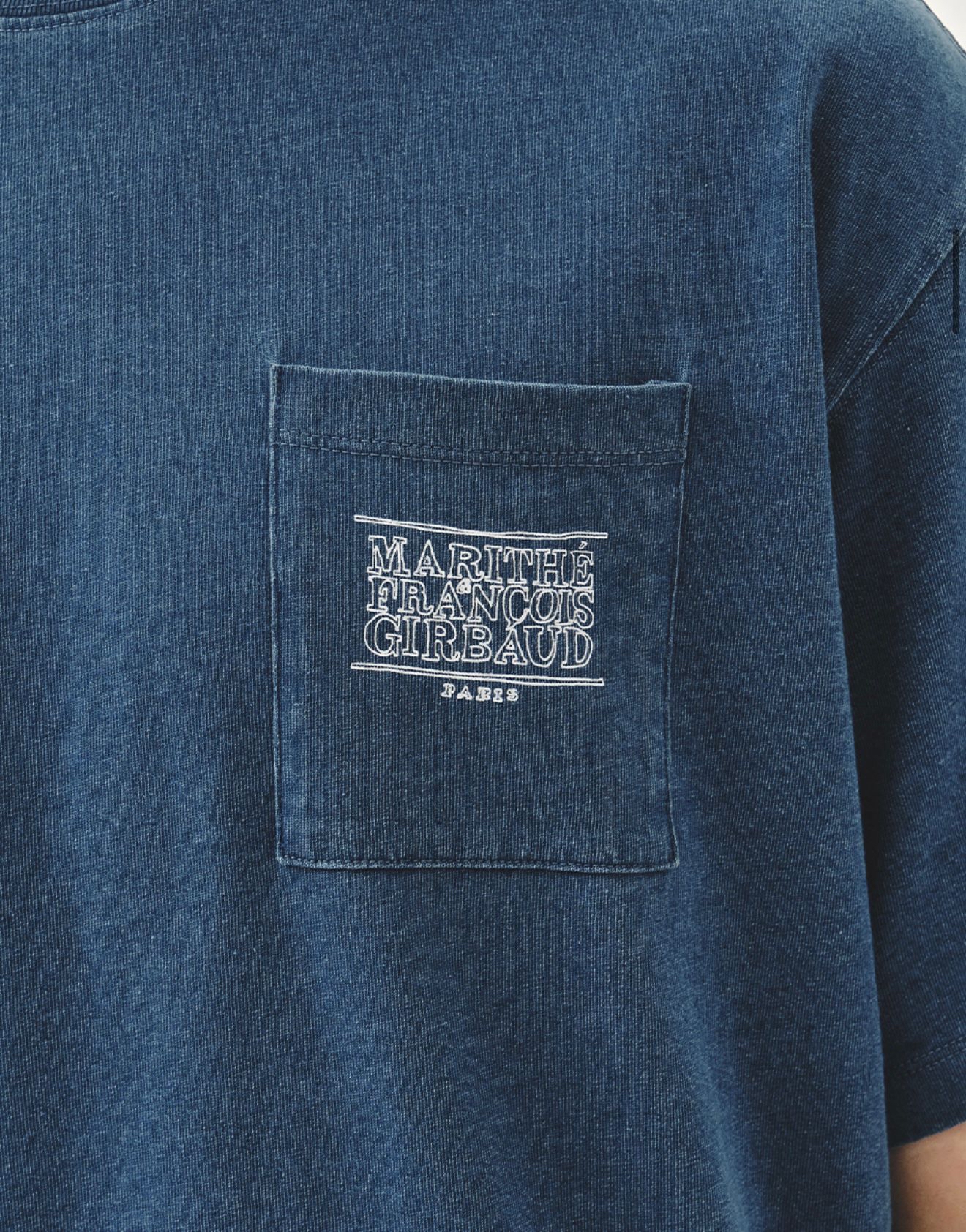 *🇰🇷韓國直送MARITHE FRANCOIS GIRBAUD 🇰🇷韓國專門店/免稅店 DOODLE CLASSIC LOGO POCKET TEE男女同款 折扣優惠💕*