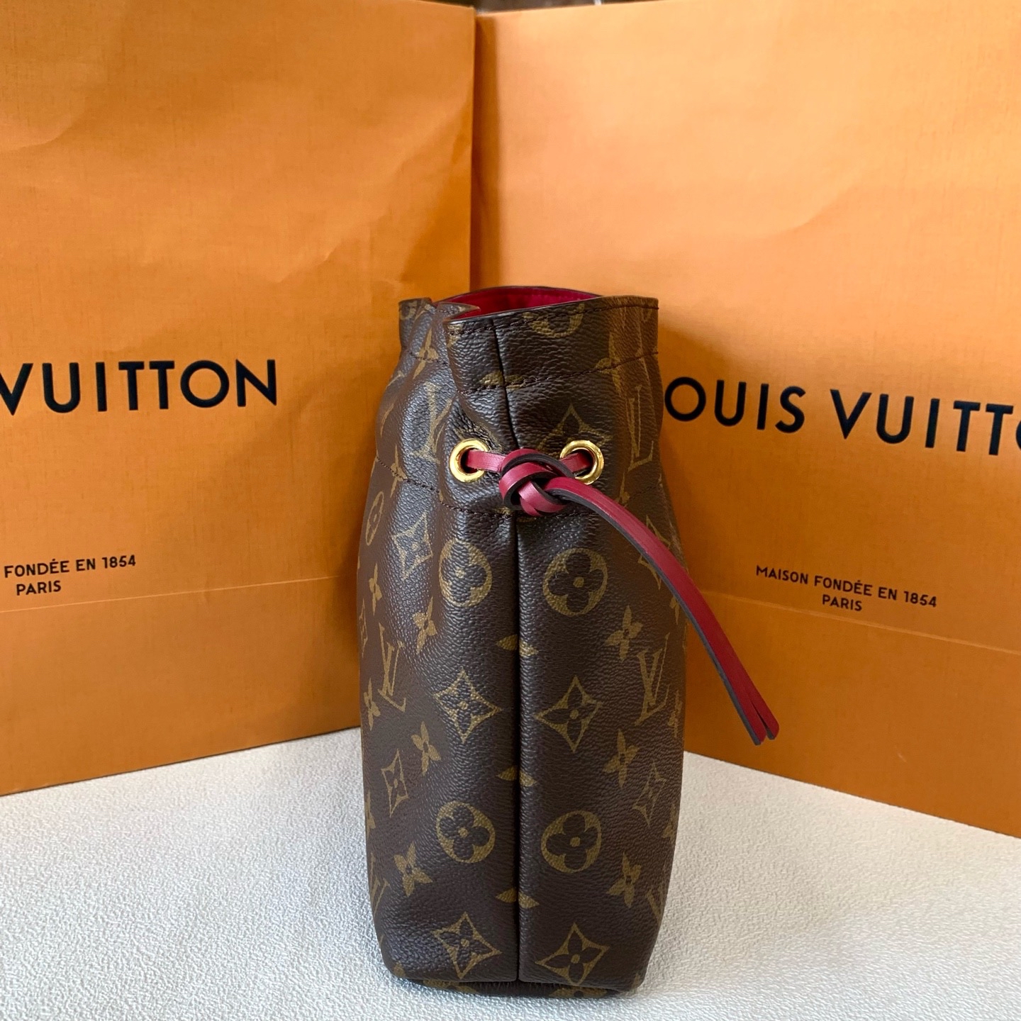 【預訂貨品】LV 經典老花福袋