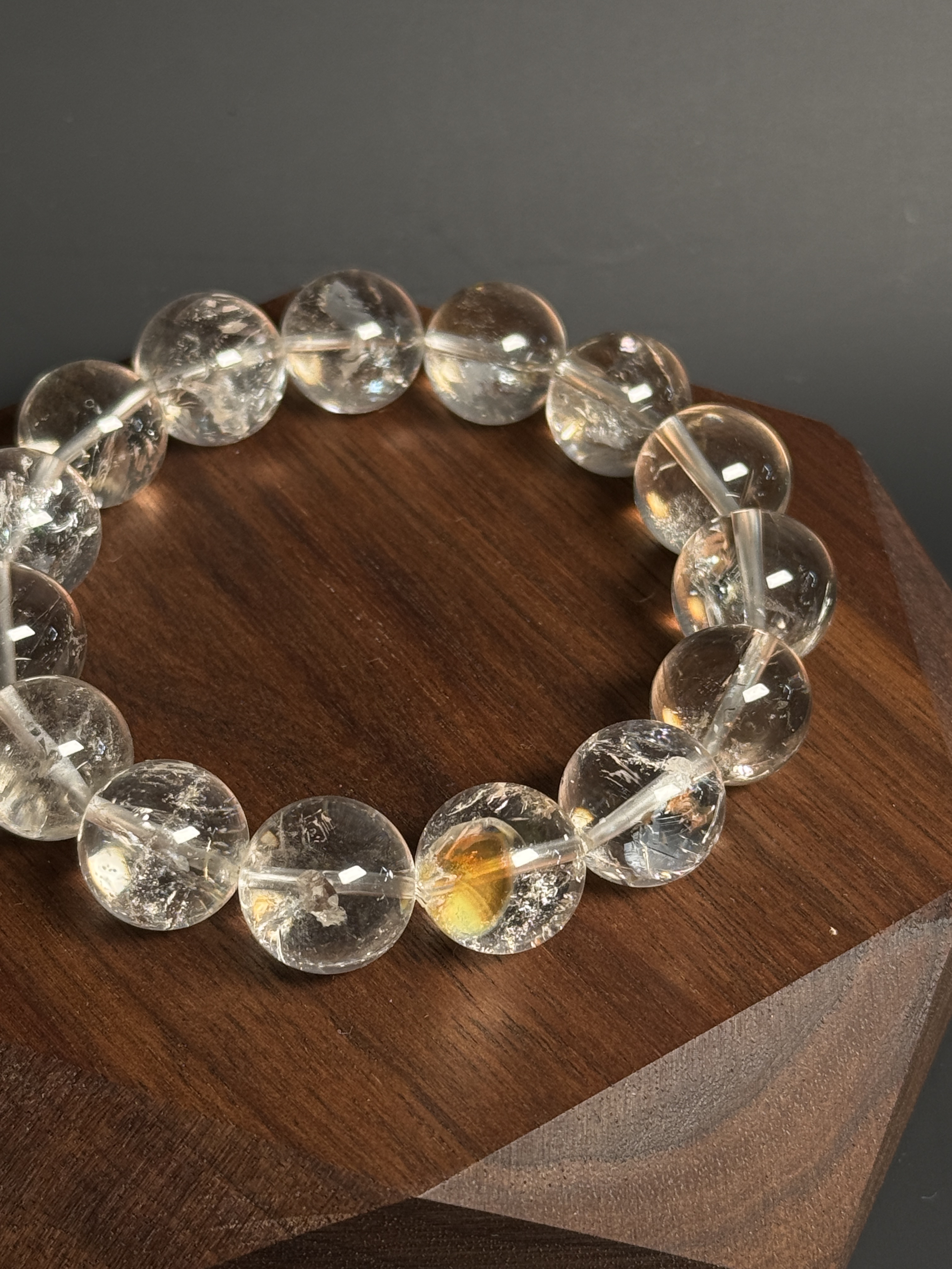 列姆利亞手串 （有金黃色共生物） （14.5mm) (option 3)