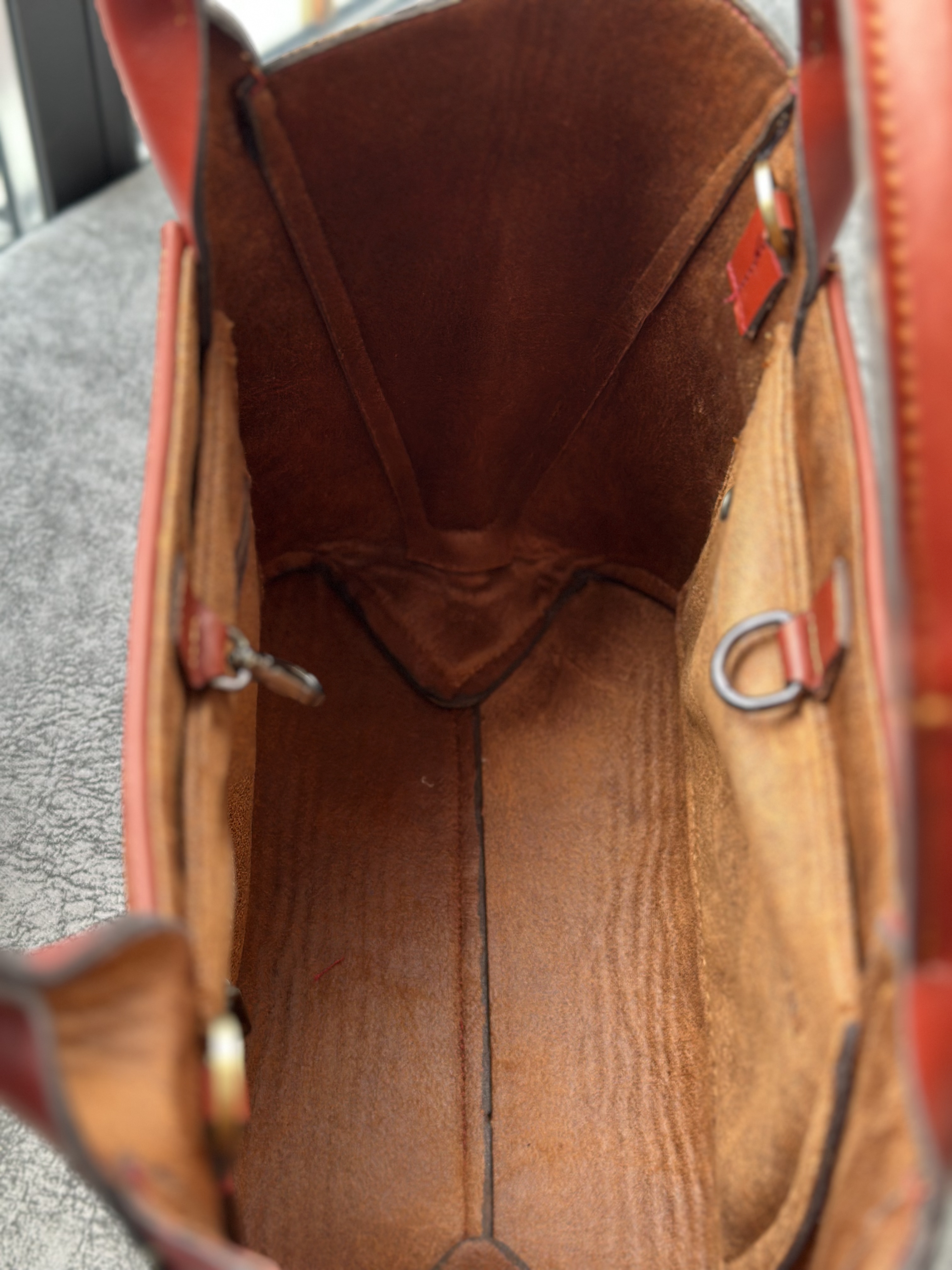 K7 土耳其真皮地氈手袋（啡色）