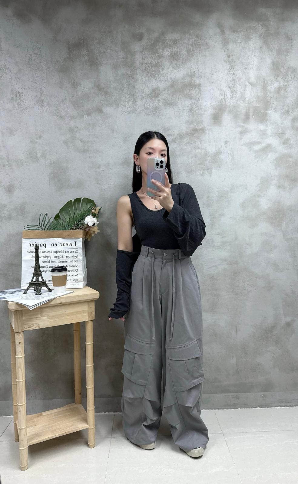 C03 U領背心+外套Set