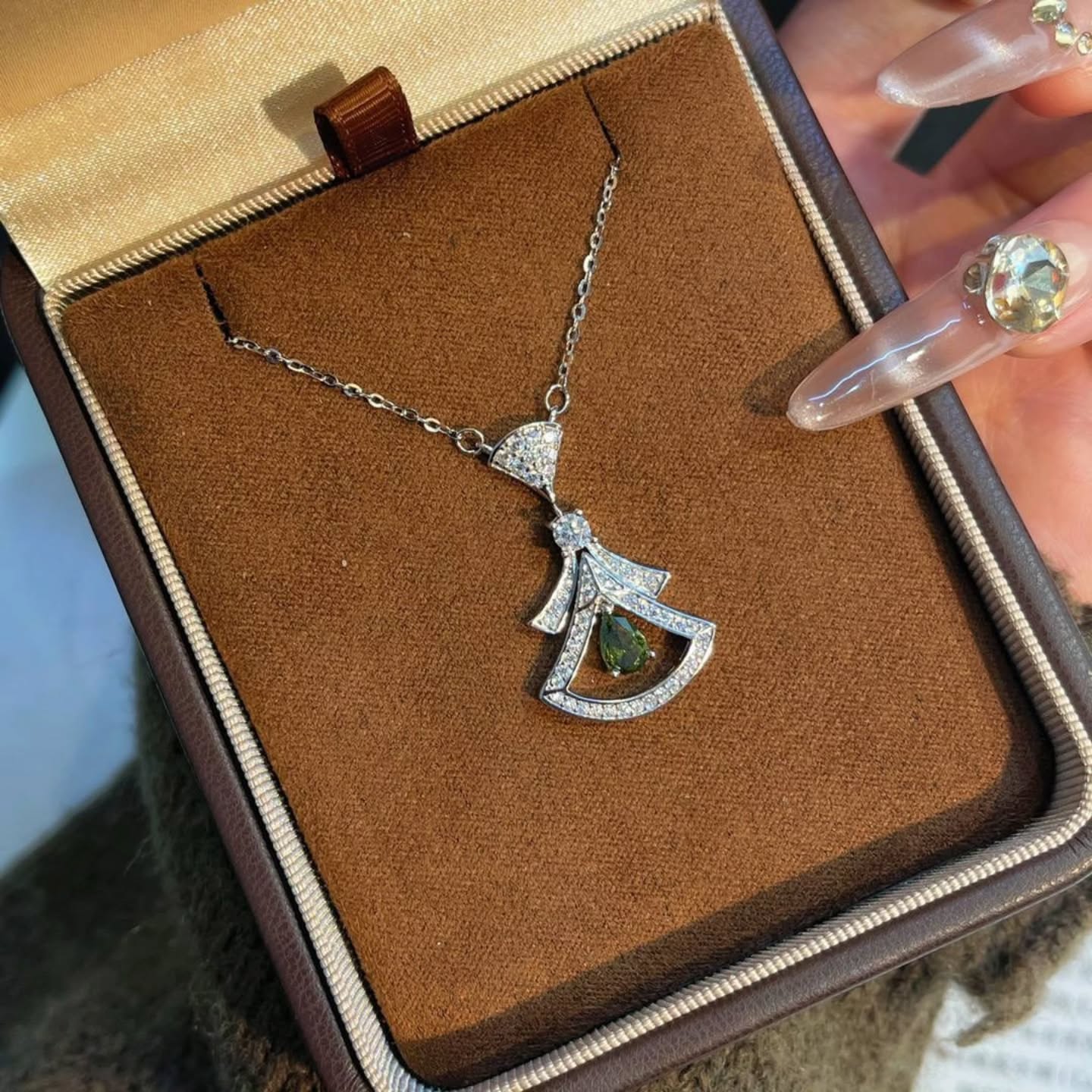 🆕裙子项链 🇨🇳