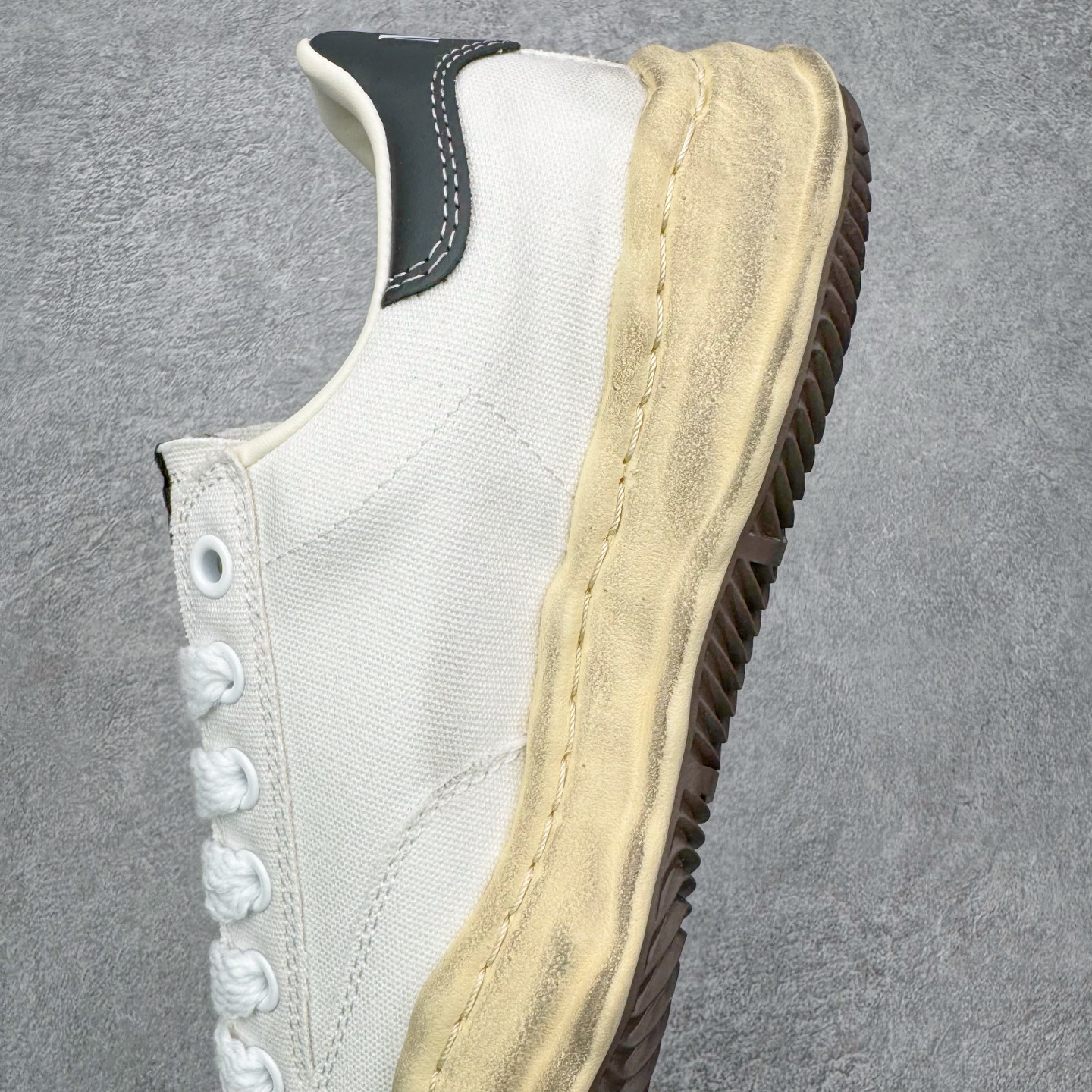 Maison Mihara Yasuhiro MMY "BLAKEY" OG Sole Low-top Sneaker