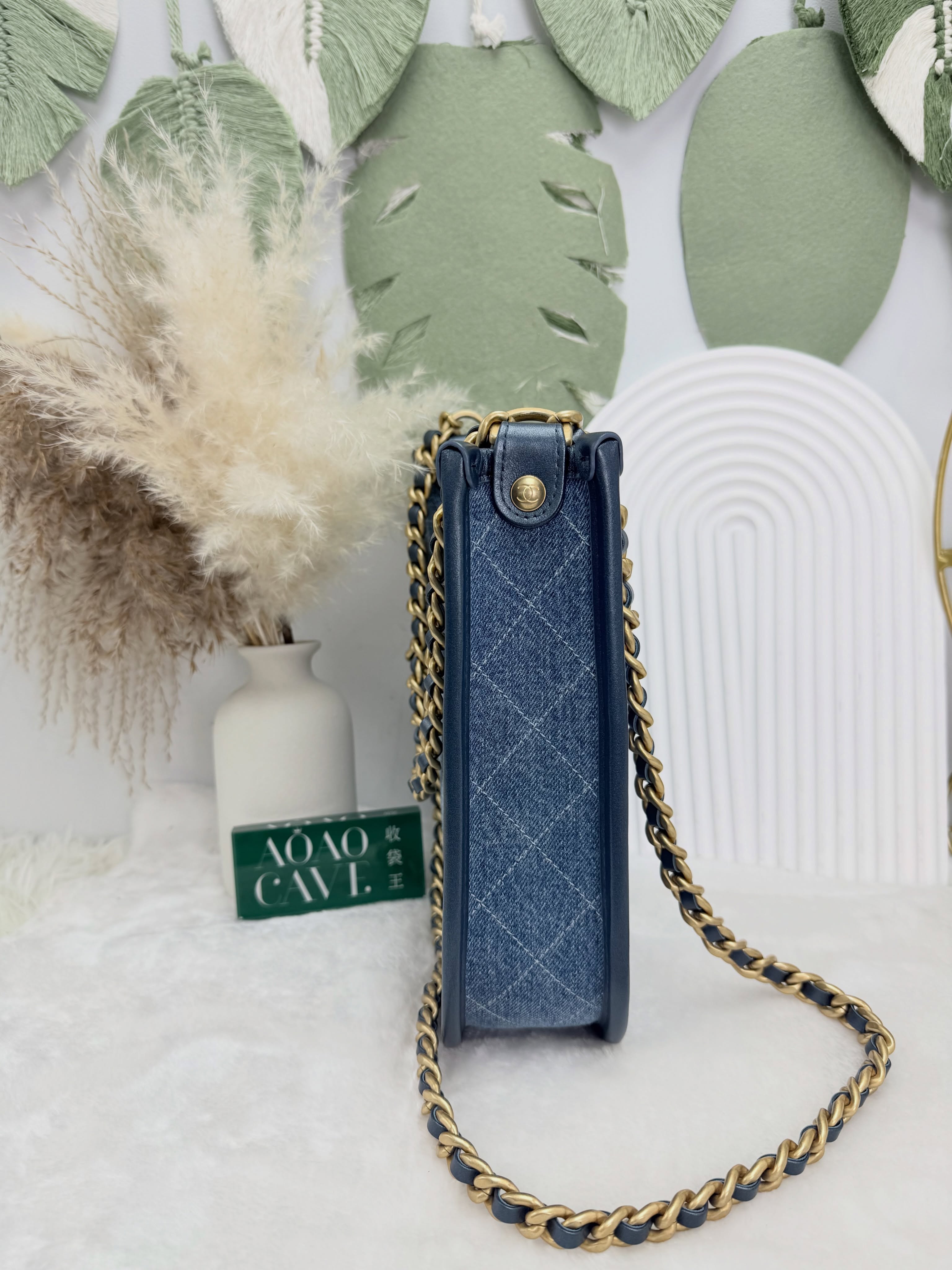 Chanel👜 PRE OWNED 🛍️24S牛仔漸變 Hobo 晶片款 一長一短雙肩帶 全套💙