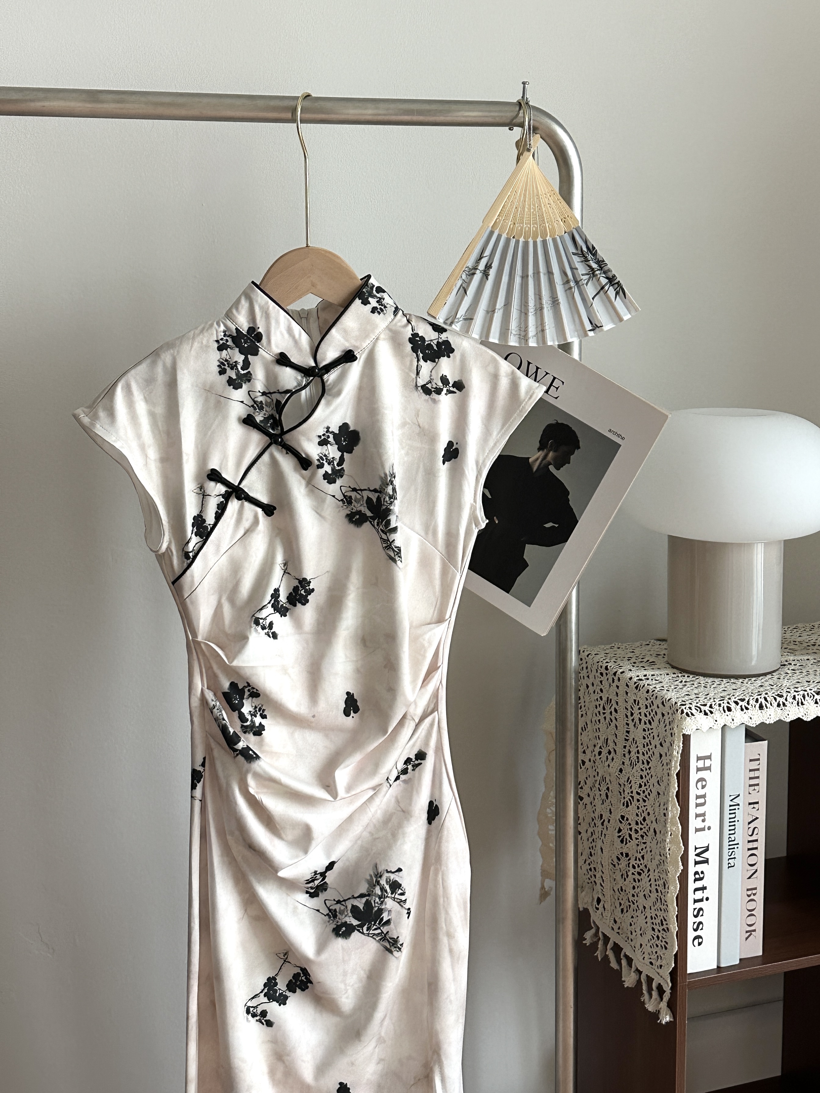 Gwen Side-Slit Cheongsam | Cream