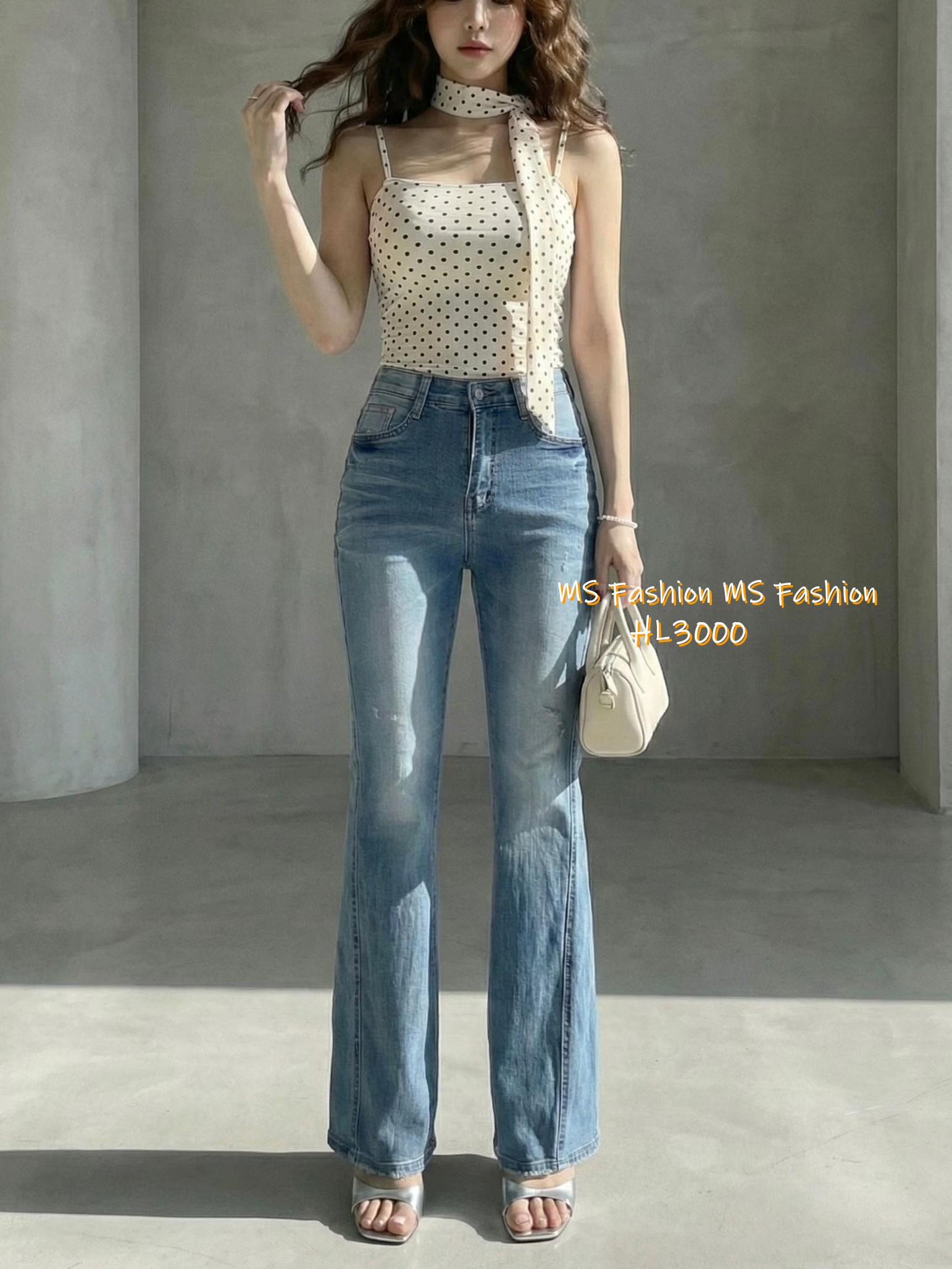 HL3000 韓國🌼Howluk拼接壓紋喇叭牛