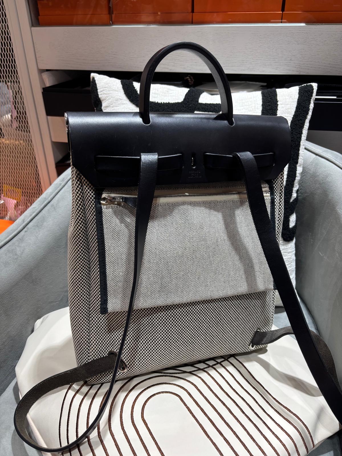 HERMES Herbag backpack Stamp Z Backpack 黑白熊貓