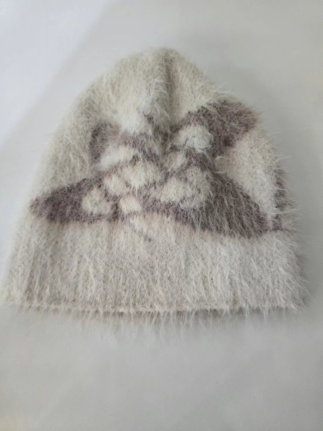 韓國毛毛太空圖案冷帽 (staff自留）