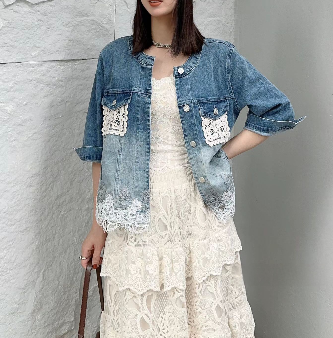 簿料牛仔x重工燒花蕾絲外套(M38寸胸 L40寸 XL42寸)