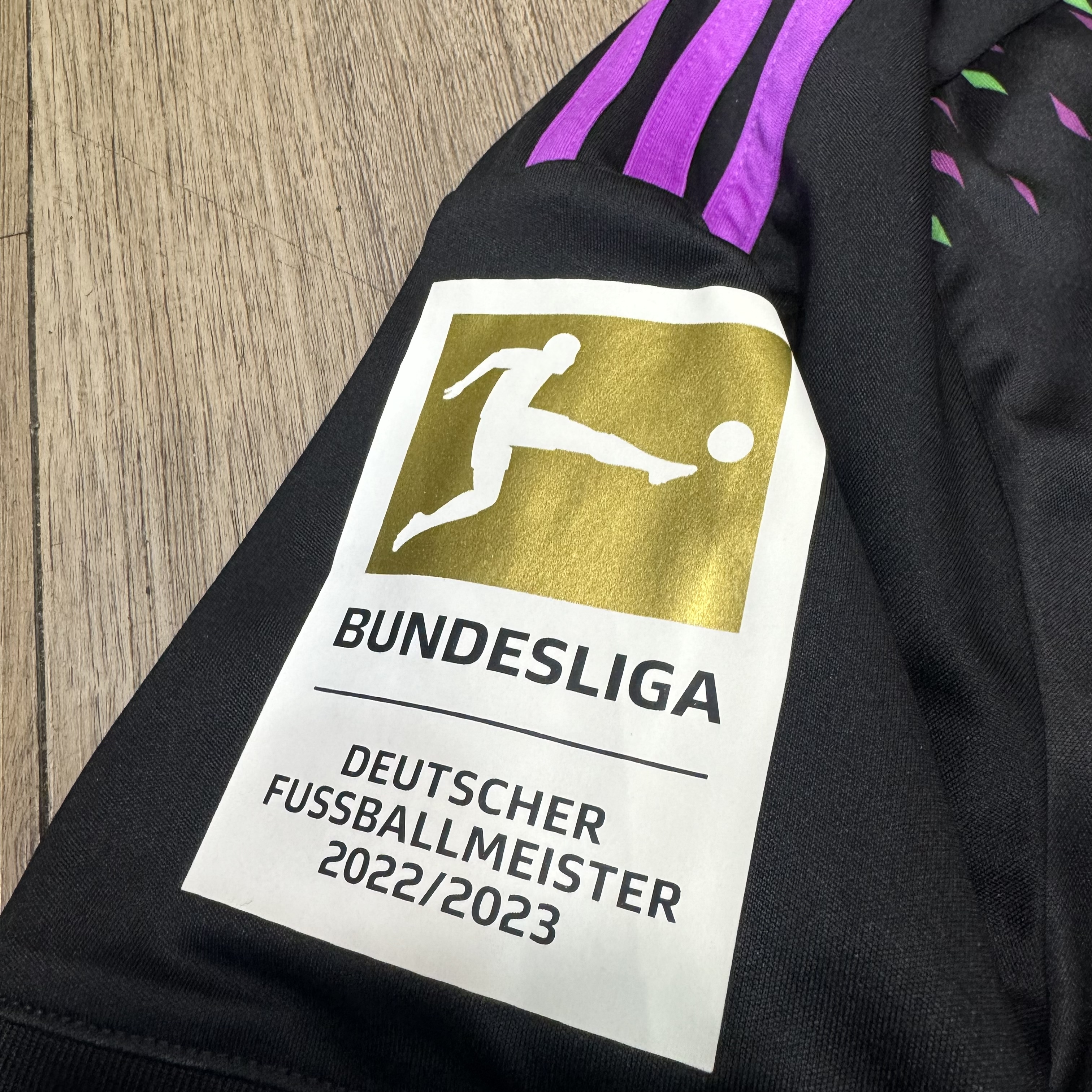 Bayern Munich 23/24 away shirt #25 Muller