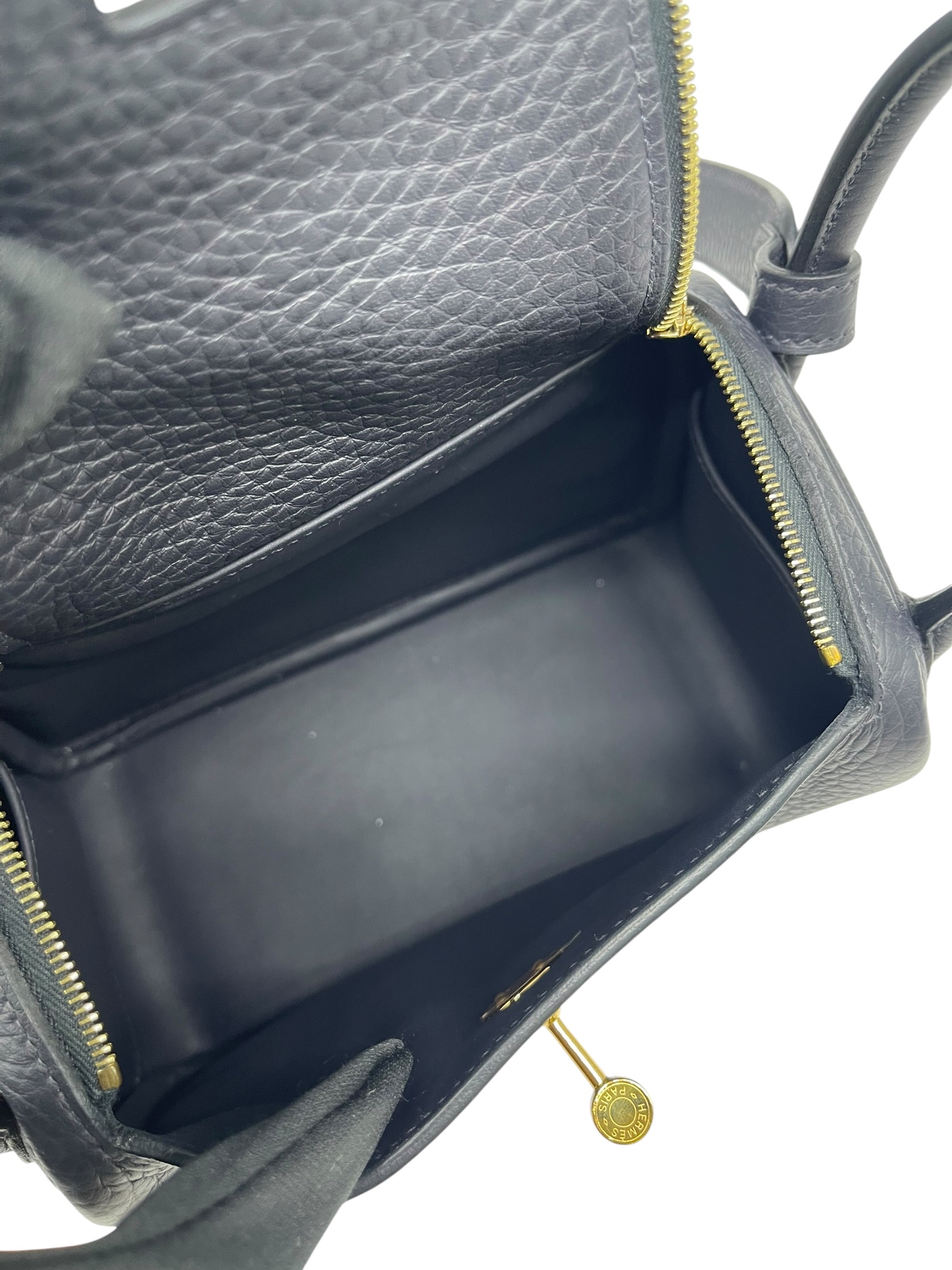 Pre-owned Hermes Mini Lindy / Caban / Stamp K / Product Code: 071503