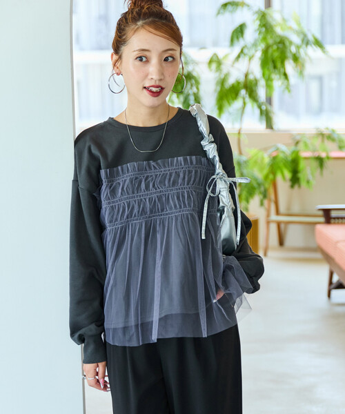 薄紗褶皺拼接衛衣