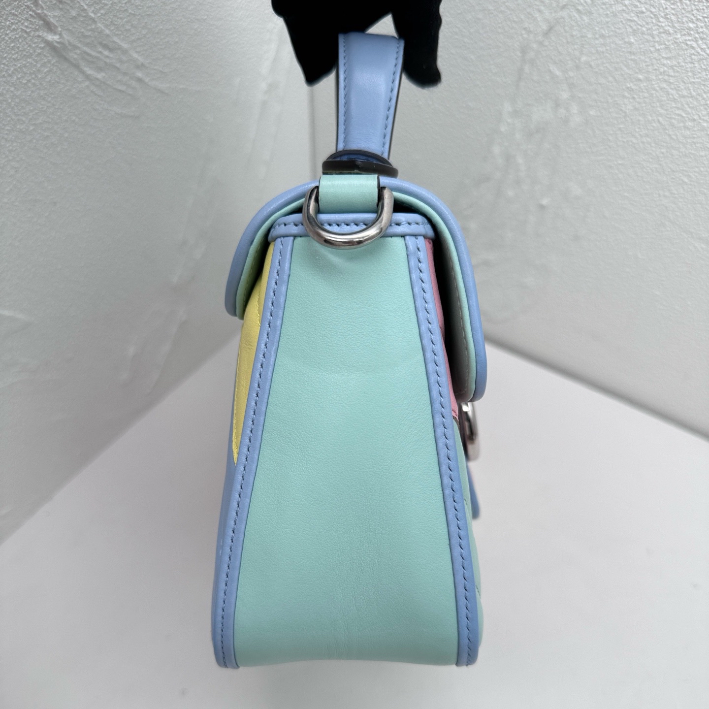 Pre-Owned Gucci GG Marmont Multicolored Quilted Leather Mini Top Handle Bag / Product Code: 26041928