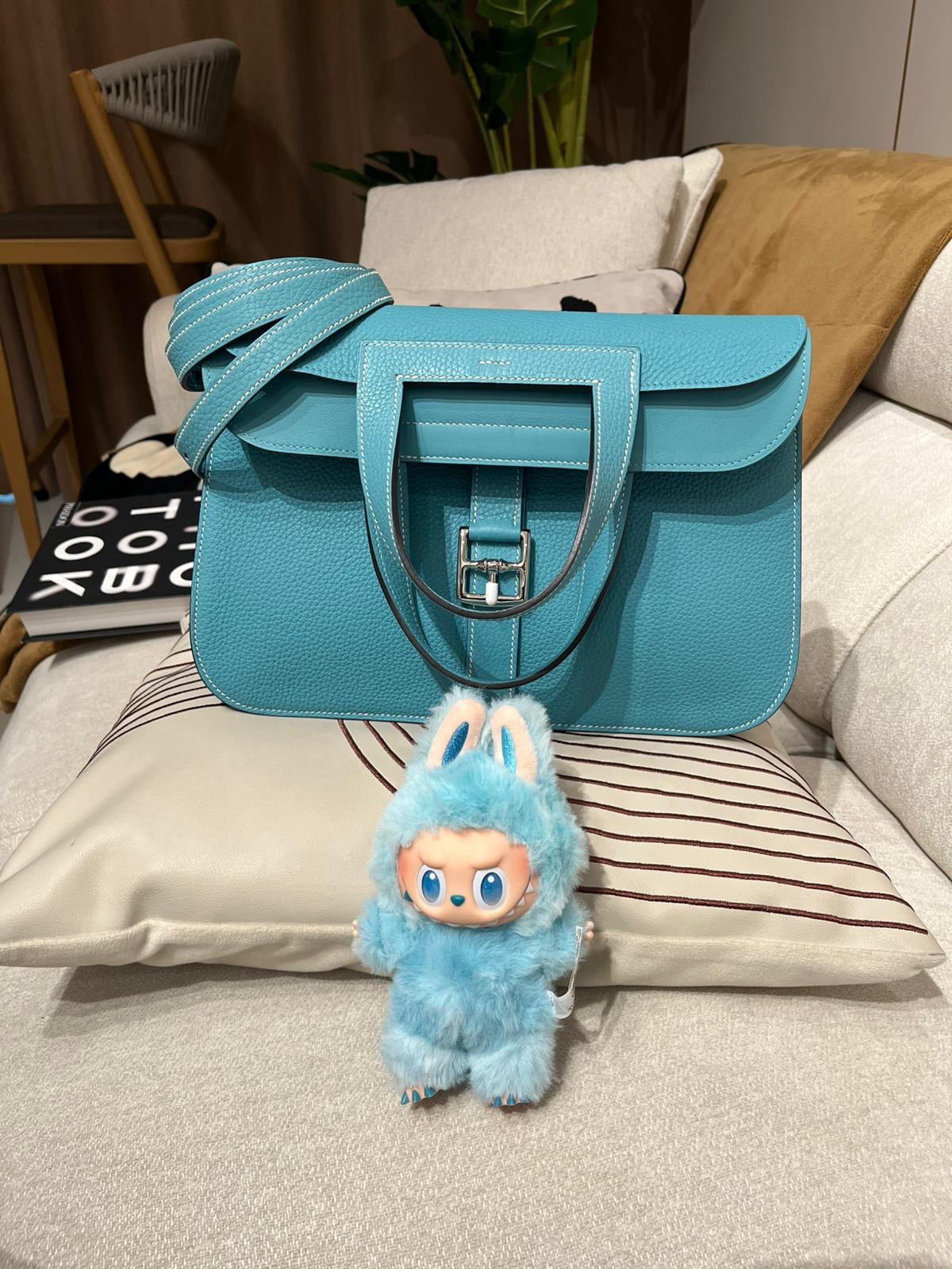 未使用品 HERMES HALZAN 31 Blue Atoll 粒粒牛皮 STAMP T, CLEMENCE,100%Authentic ,Unused ✅strap✅dust bag 