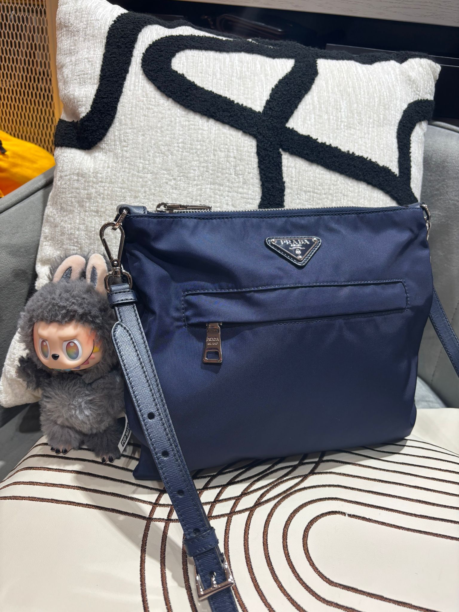 Prada Nylon Crossbody Bag 100%Authentic, 98%New ✅Dust bag