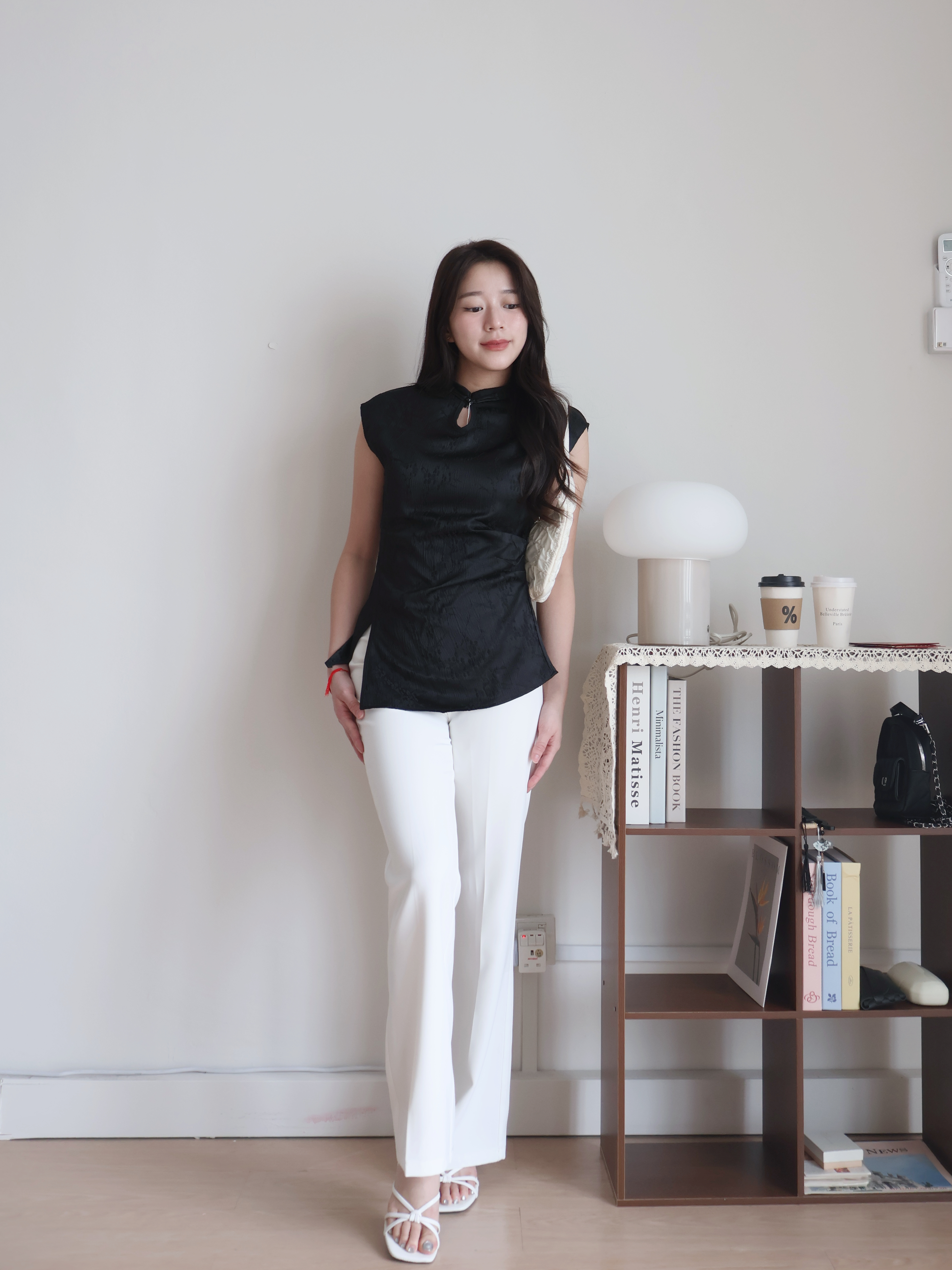 (DEFECT) SL32 Flared Pants | White