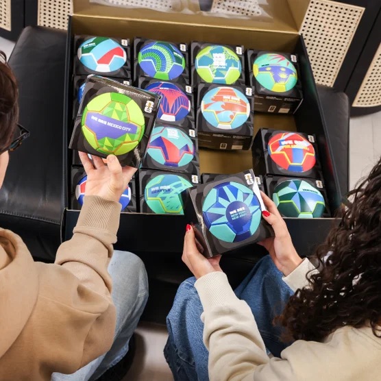 🏆 [2026世界盃限定] FIFA 官方授權主辦城市紀念足球套裝 (16入禮盒裝) - 加拿大直送
