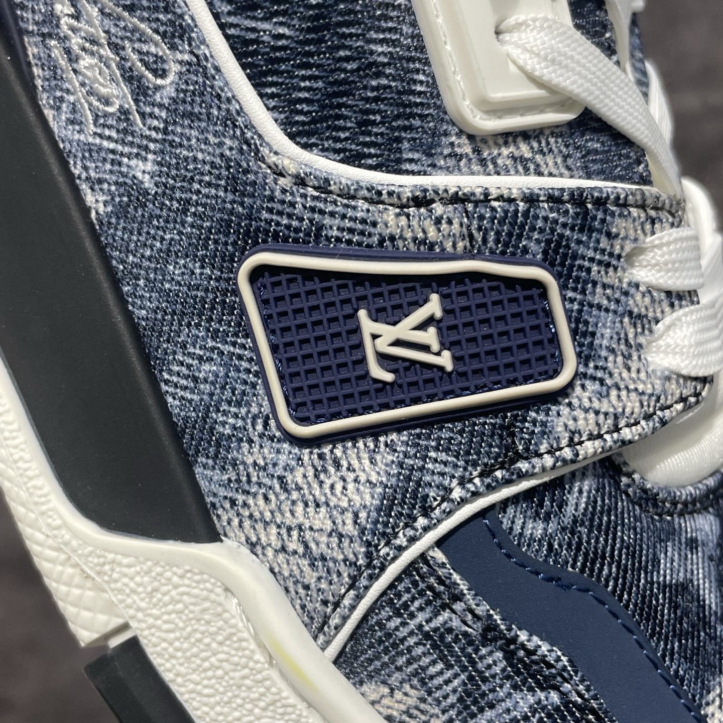 Louis Vuitton LV Trainer