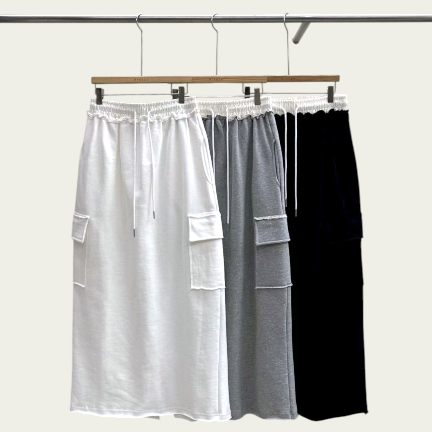 221054 拼色邊長裙