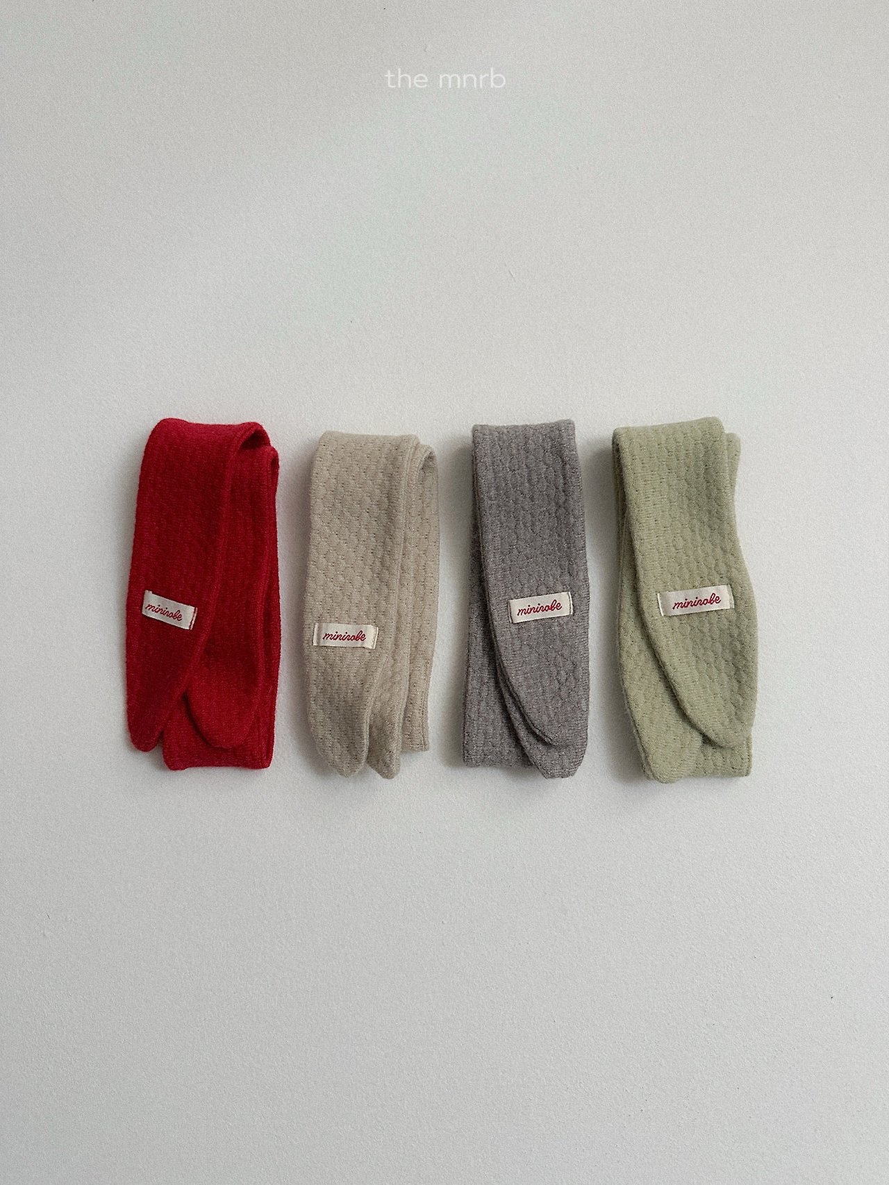 Mnirobe | winter muffler (ACC)