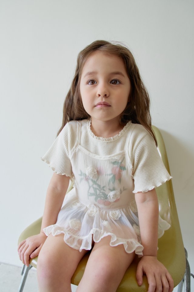 Momoann | Flower sleeveless (size 7(100-105)