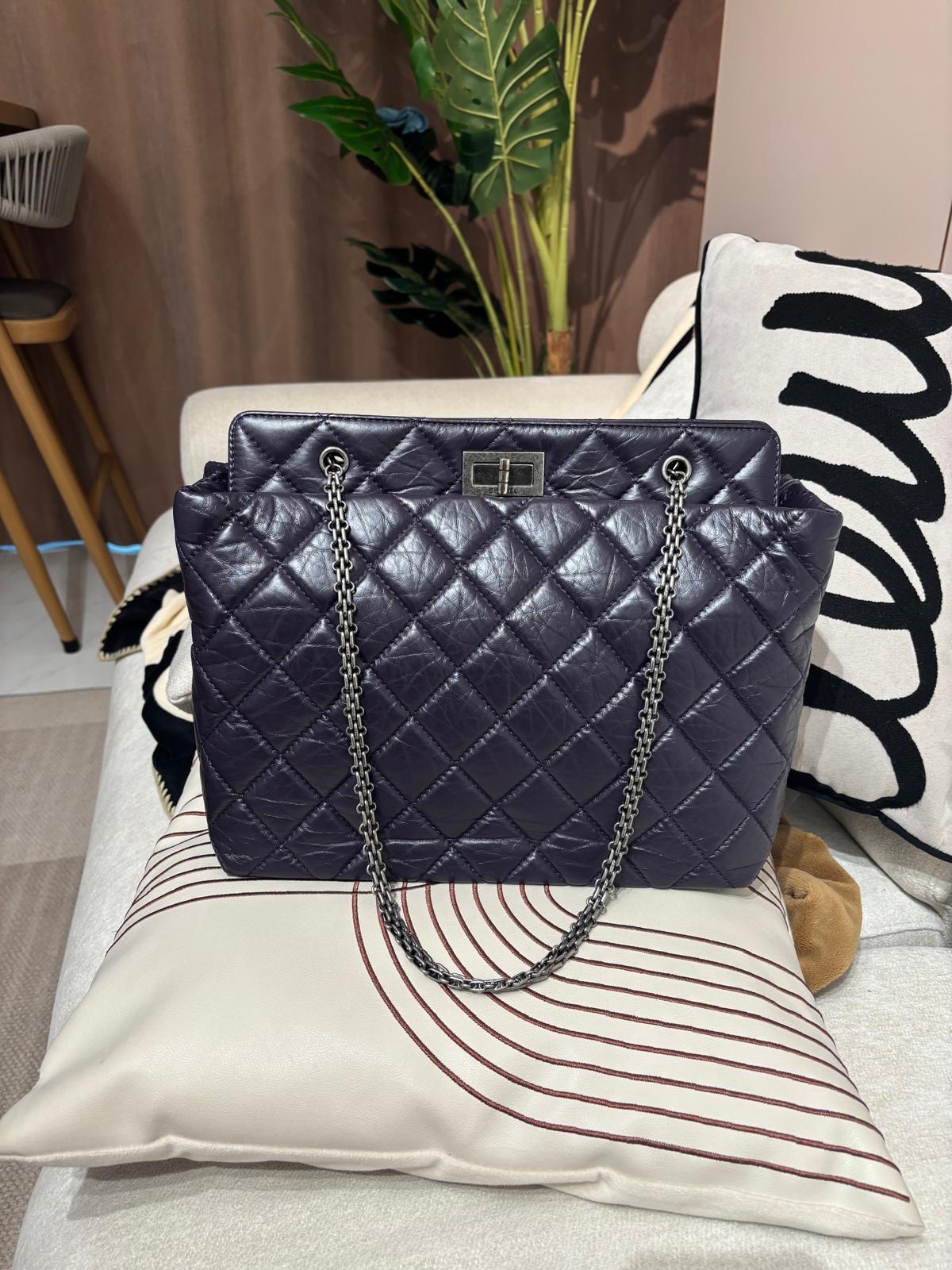 Chanel 2.55 calfskin Shoulder Chain tote bag 100%Authentic ,98%new ✅card✅dust bag✅box