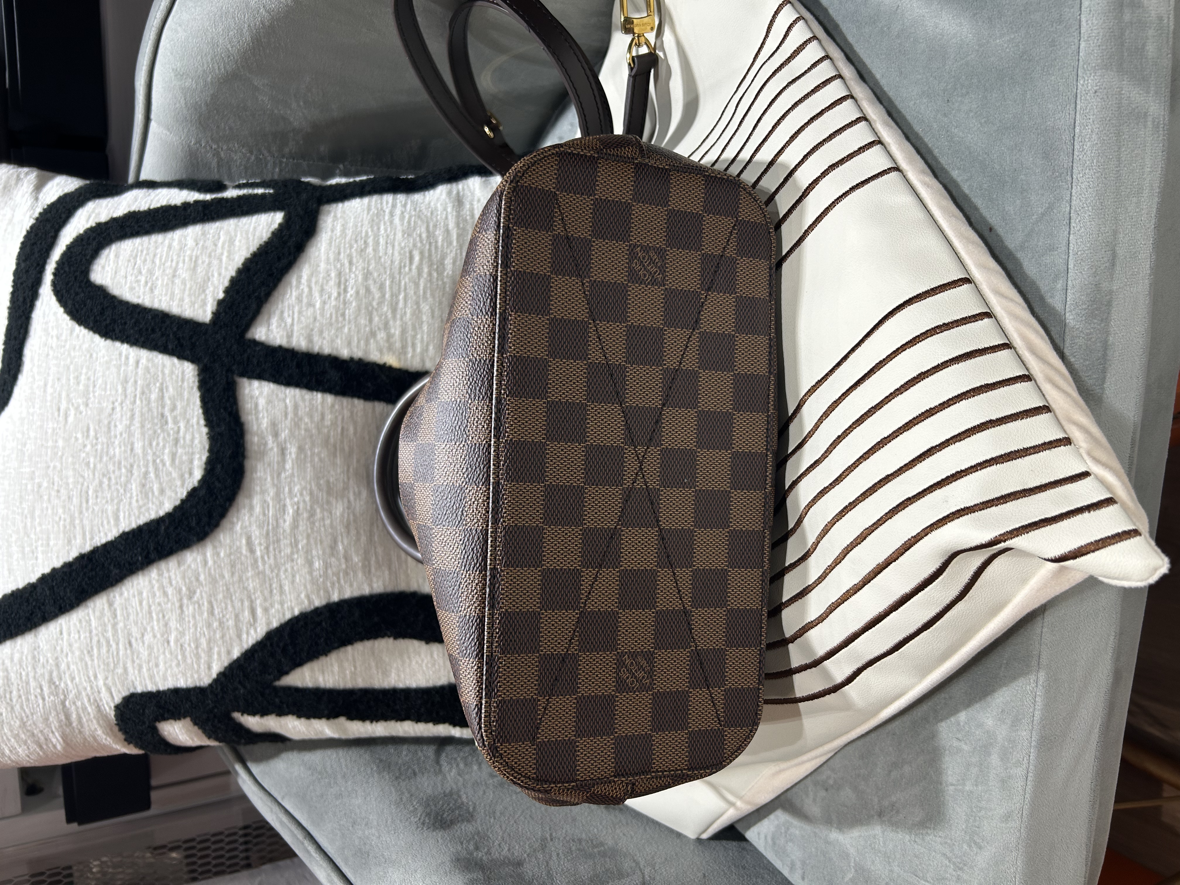 LV Damier Ebene Siena PM 2Way Bag 100%Authentic, 98%New ✅Strap✅Dust bag
