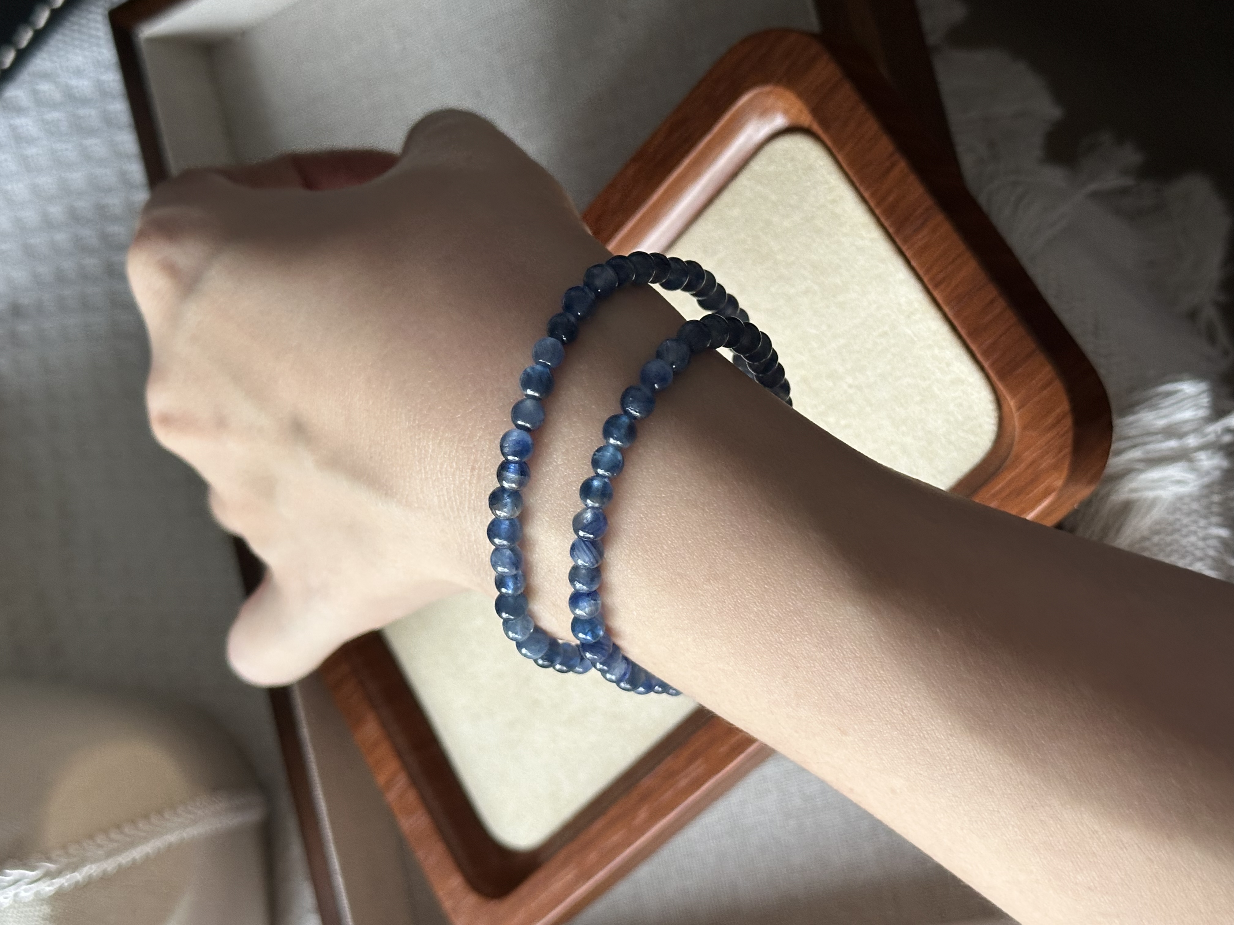 蓝晶石 ｜ Kyanite 4.7mm 