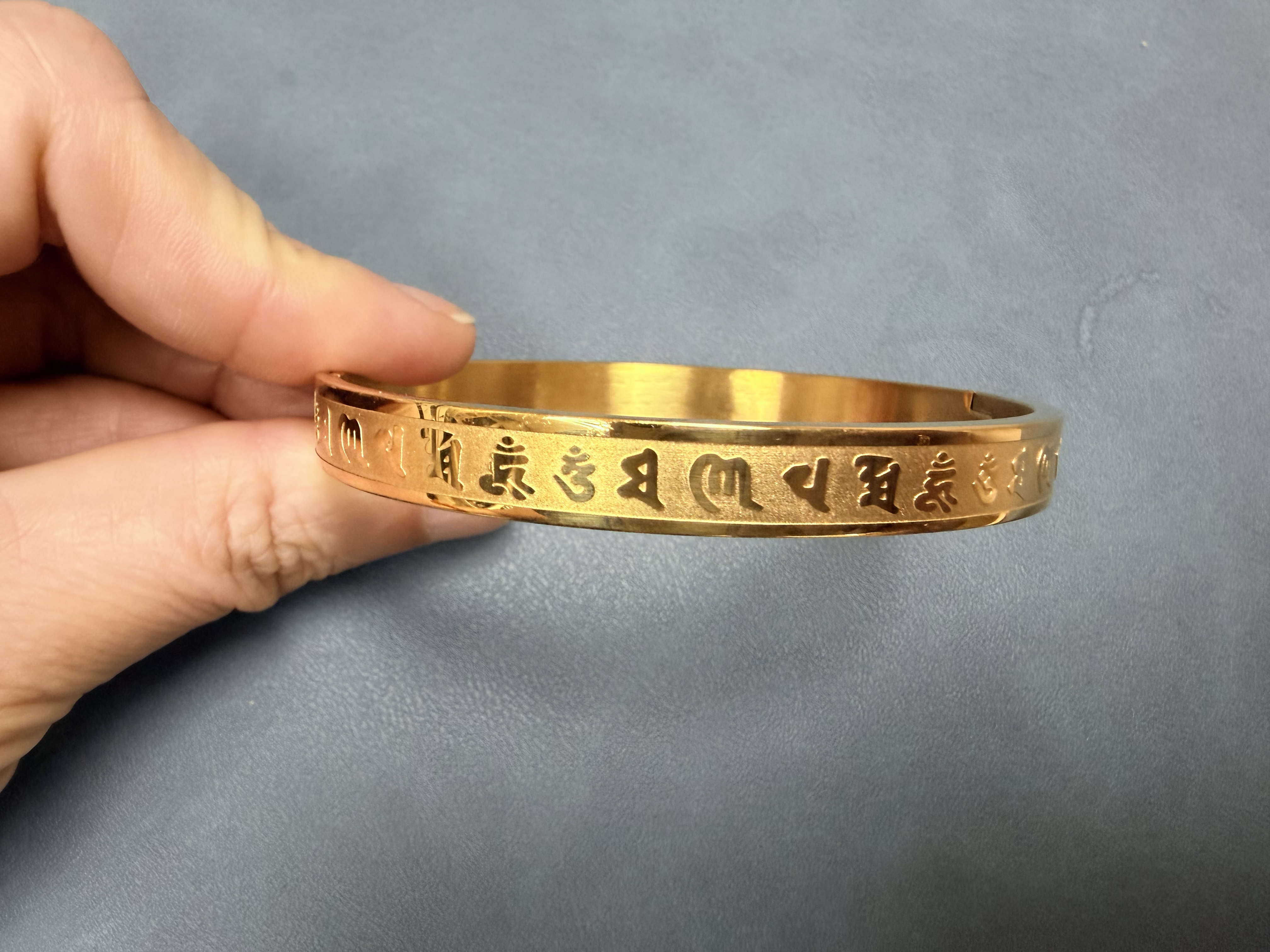 六字大明咒手環（不銹剛）手圍偏大