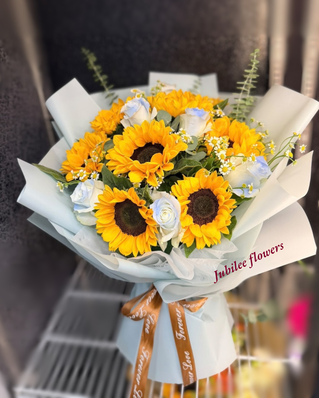 🌻向日葵 · 碎冰藍玫瑰花束