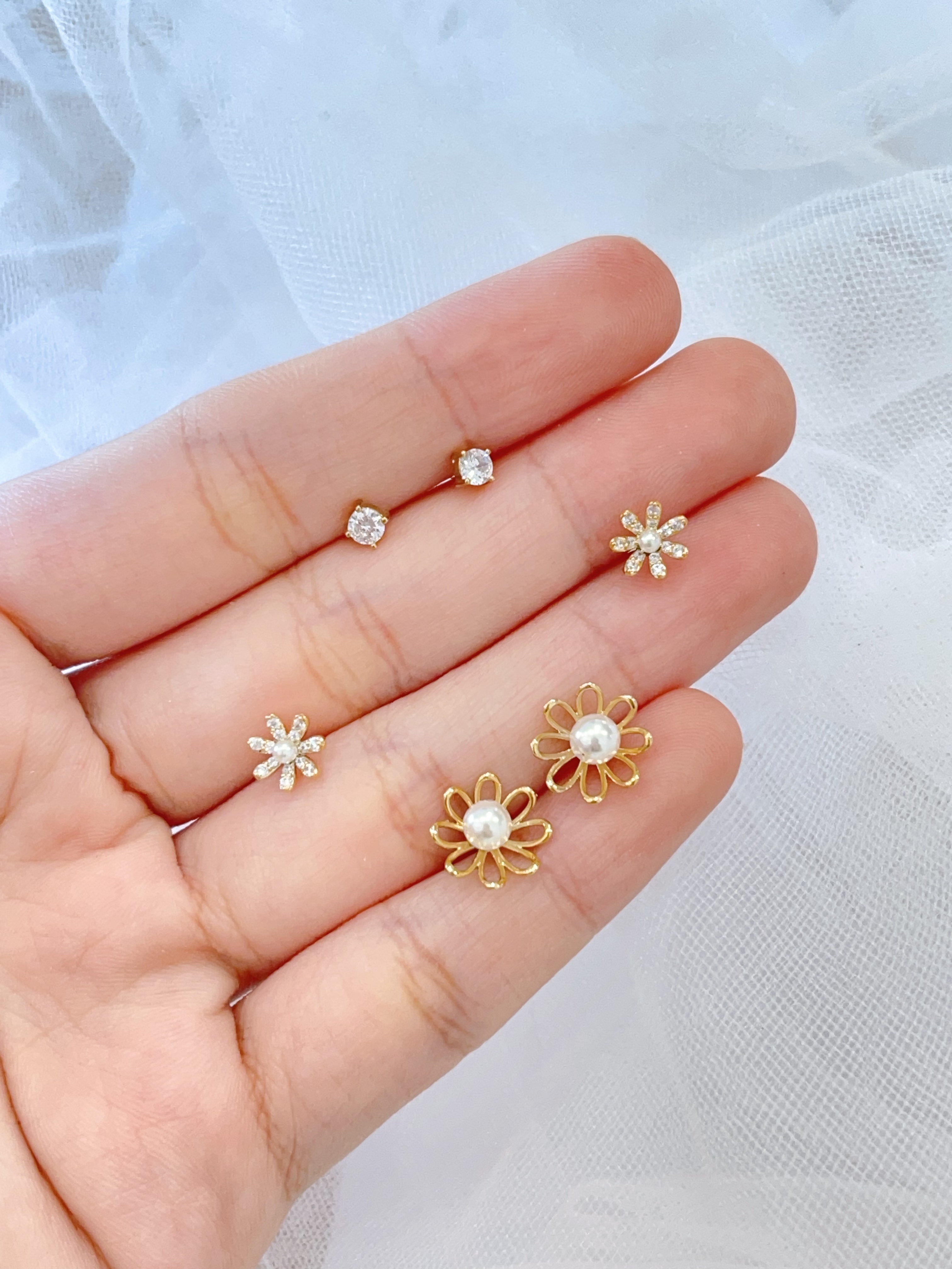 镂空小花朵珍珠耳环套装