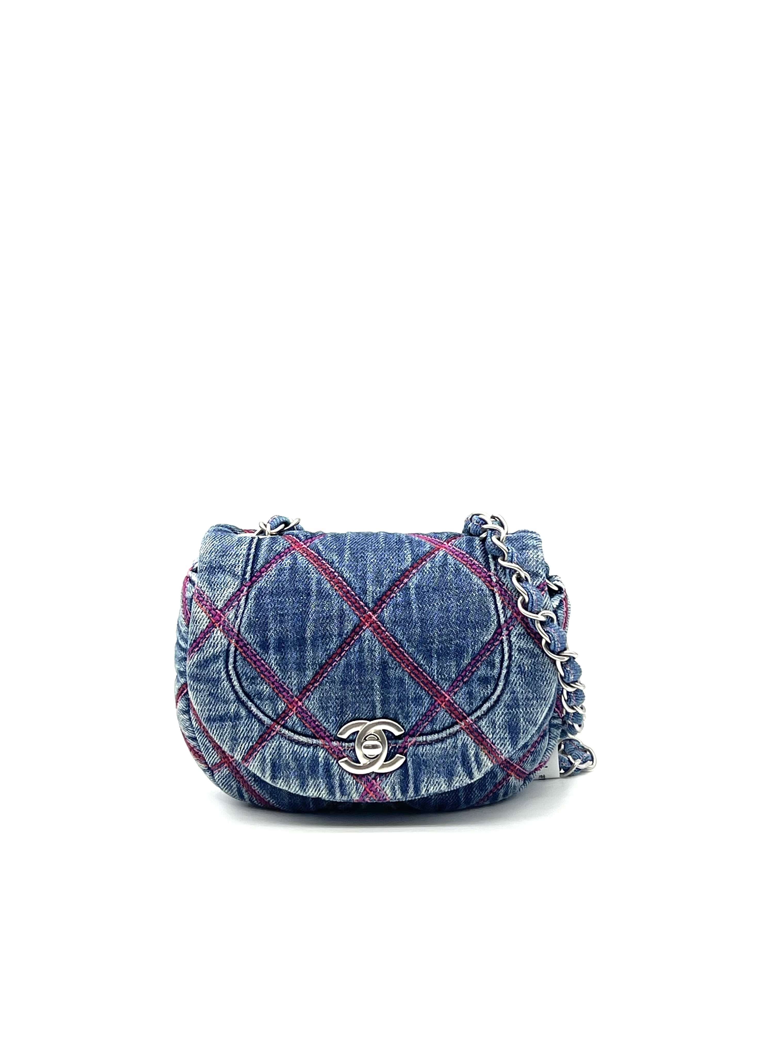 Pre-Owned CHANEL Coco Beach / Product Code: 26042110