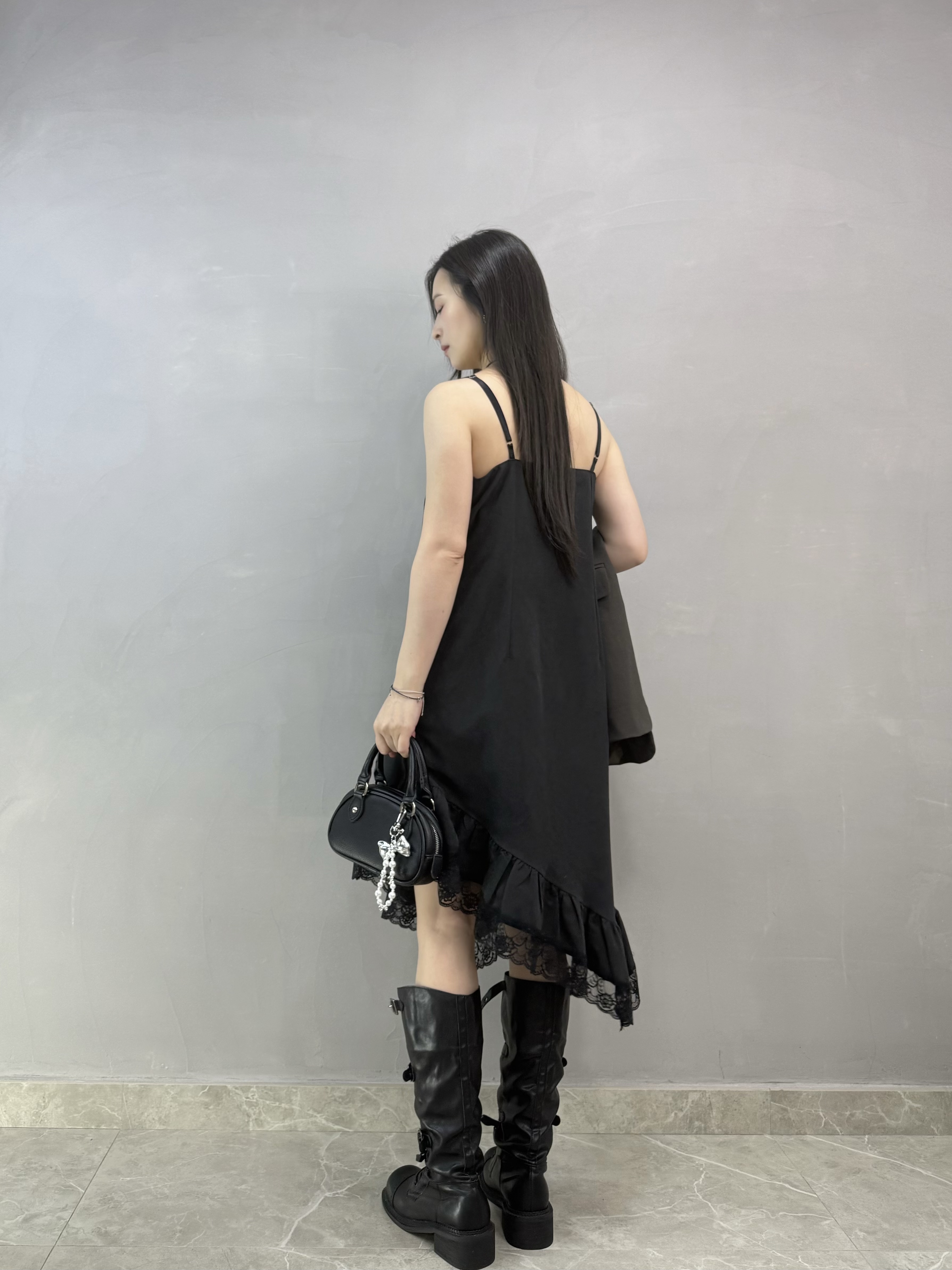 I20 吊帶斜cut lace Ops