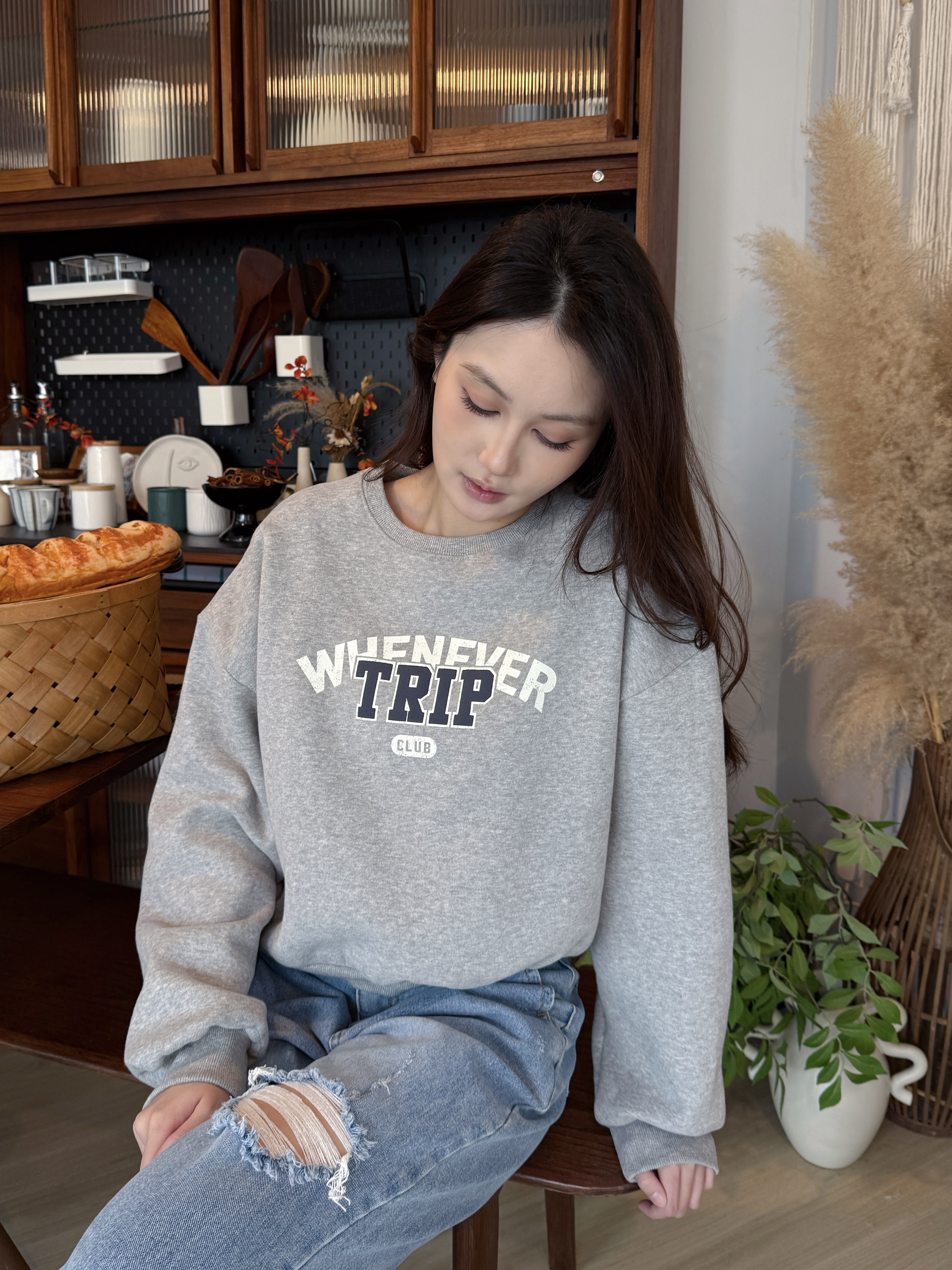 🇰🇷 復古系列字母衛衣 (藍色)