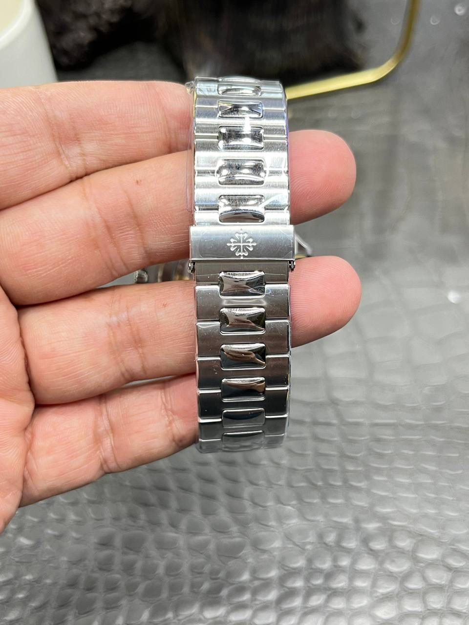 百达翡丽鹦鹉螺5711蒂芙尼系列/40mm*8.3mm/搭载Cal.324全自动一体机芯😍💯🤍