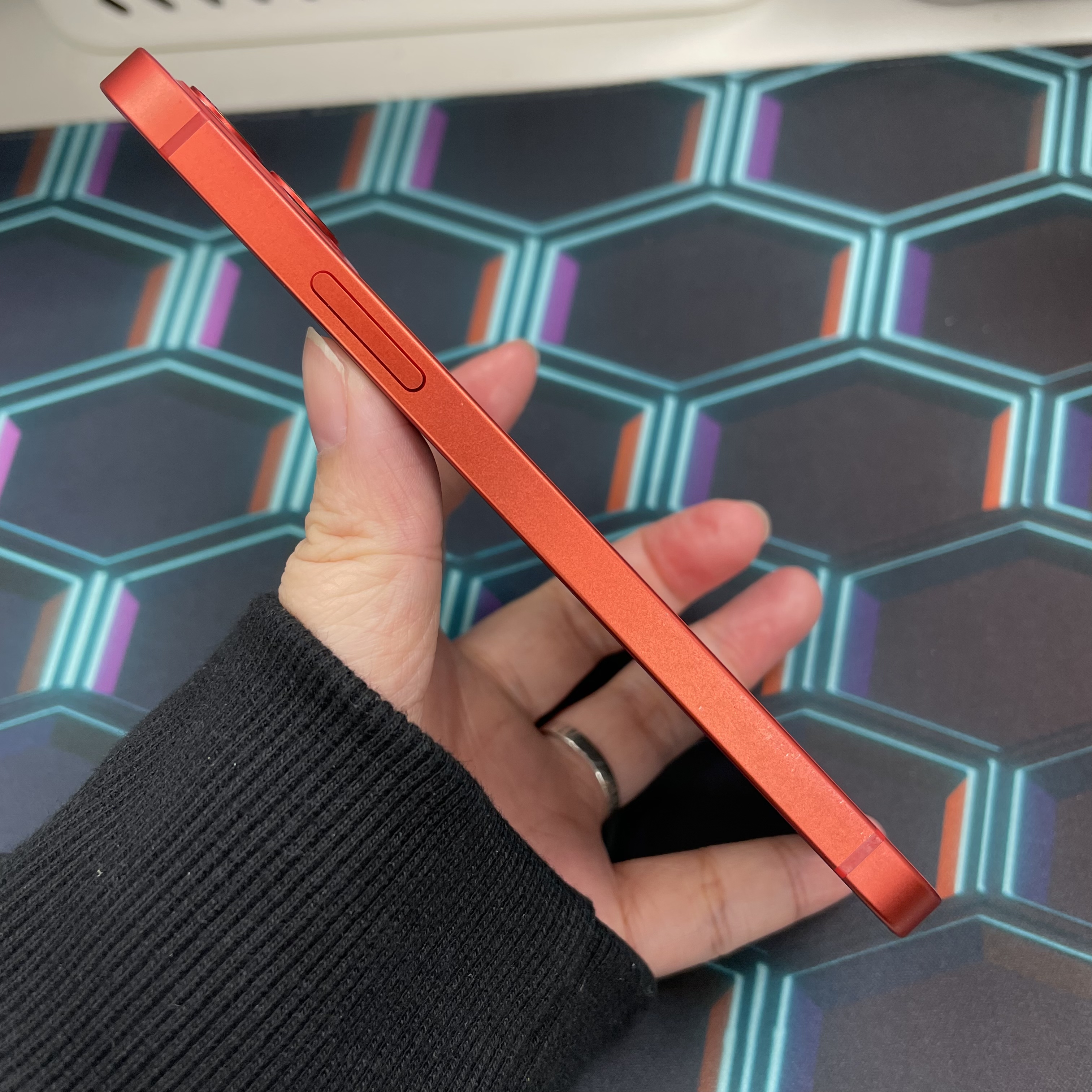 *5748 12 完美機 256GB 電78 紅色 red