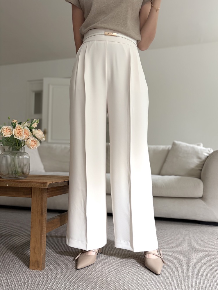 Charlyne Seamless-Front Slacks (Ivory)