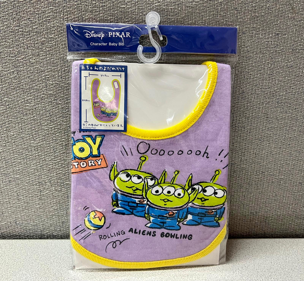🎌日本直送🎌迪士尼系列 嬰兒圍兜 