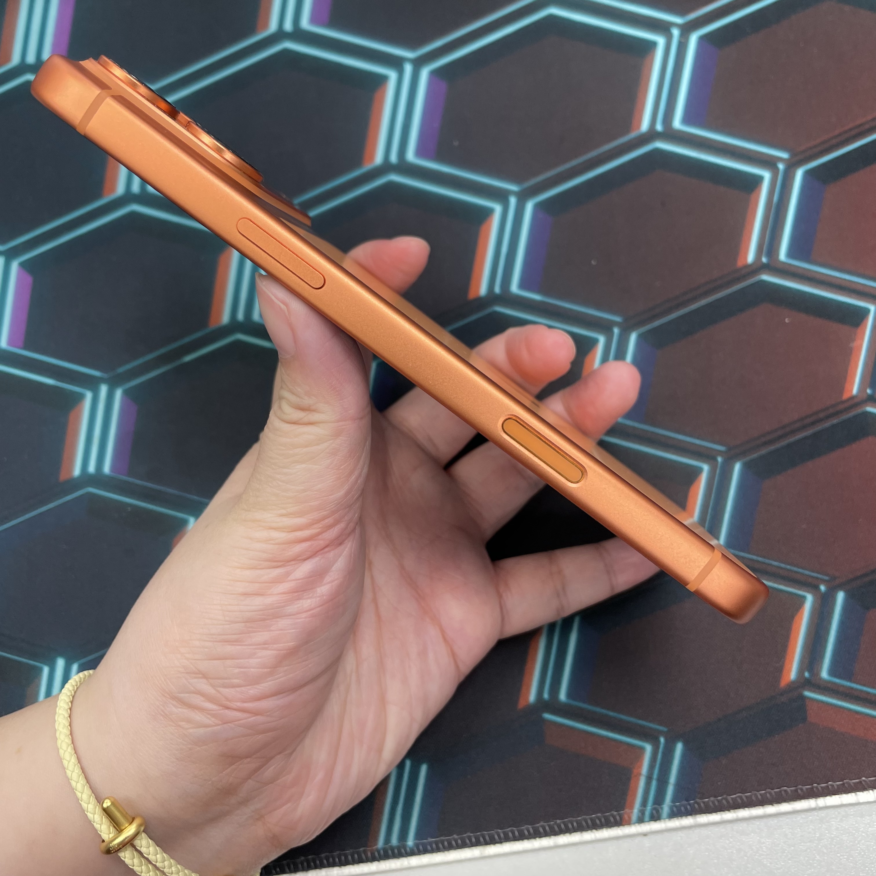 *6202 17 Promax 完美機 512GB 電100 橙色 orange