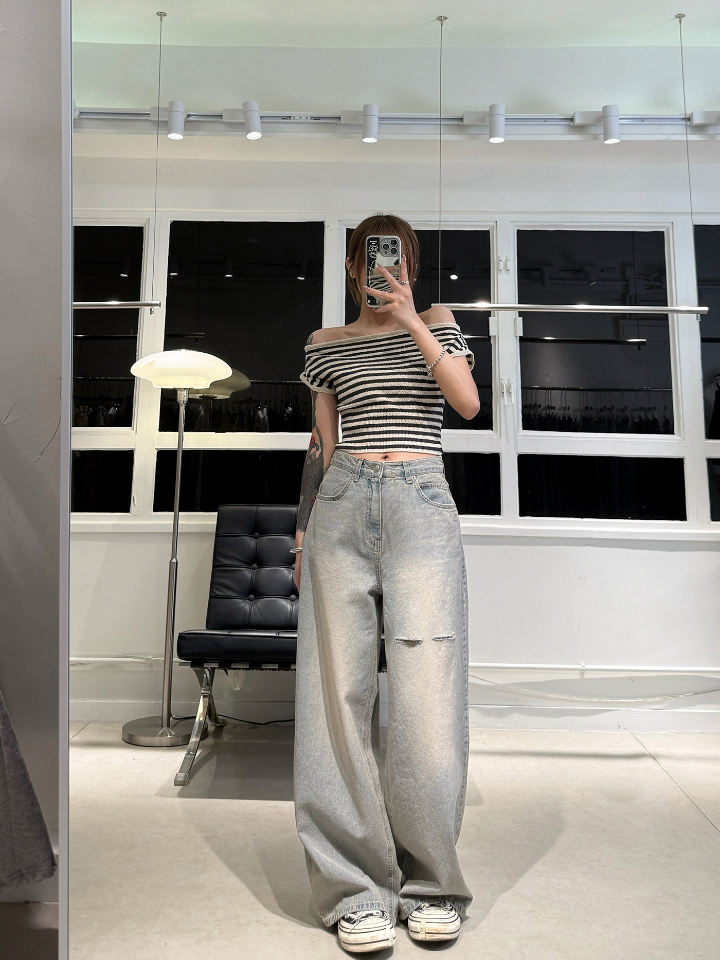 𝐎𝐟𝐟-𝐬𝐡𝐨𝐮𝐥𝐝𝐞𝐫 𝐬𝐭𝐫𝐢𝐩𝐞𝐝 𝐤𝐧𝐢𝐭 𝐭𝐨𝐩
