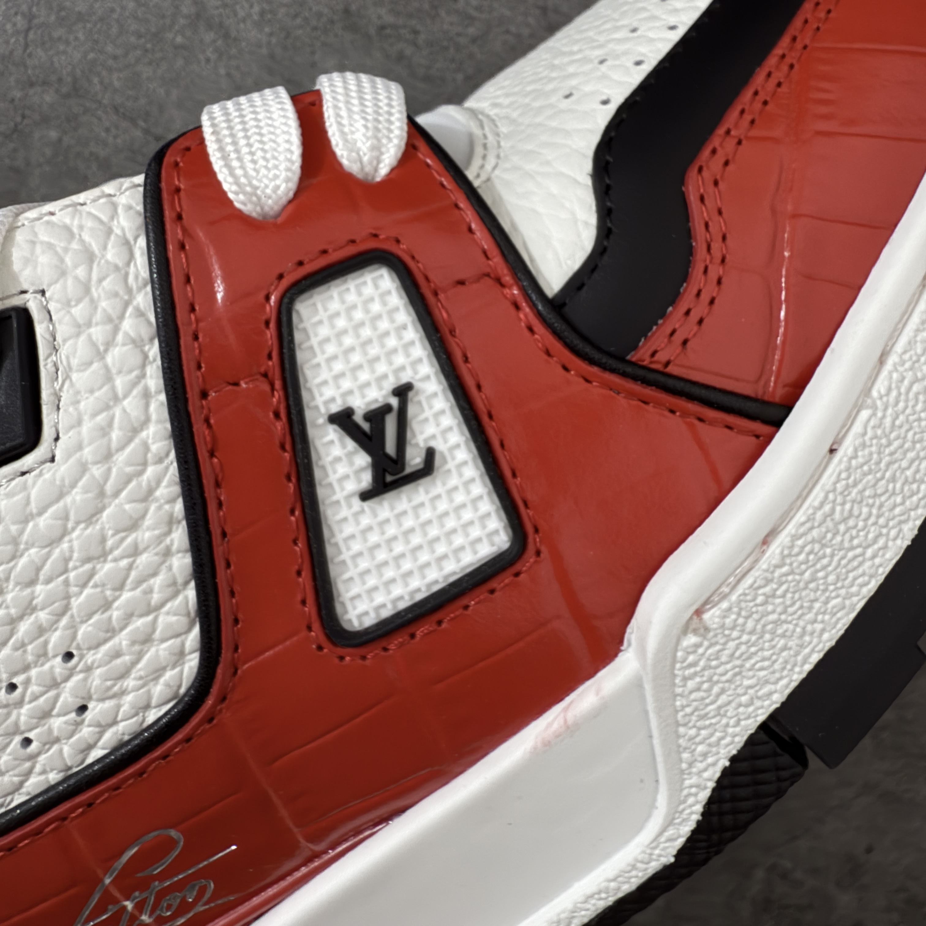 Louis Vuitton LV Trainer