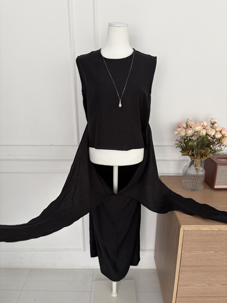 Effortless Wrap Dress (Black)