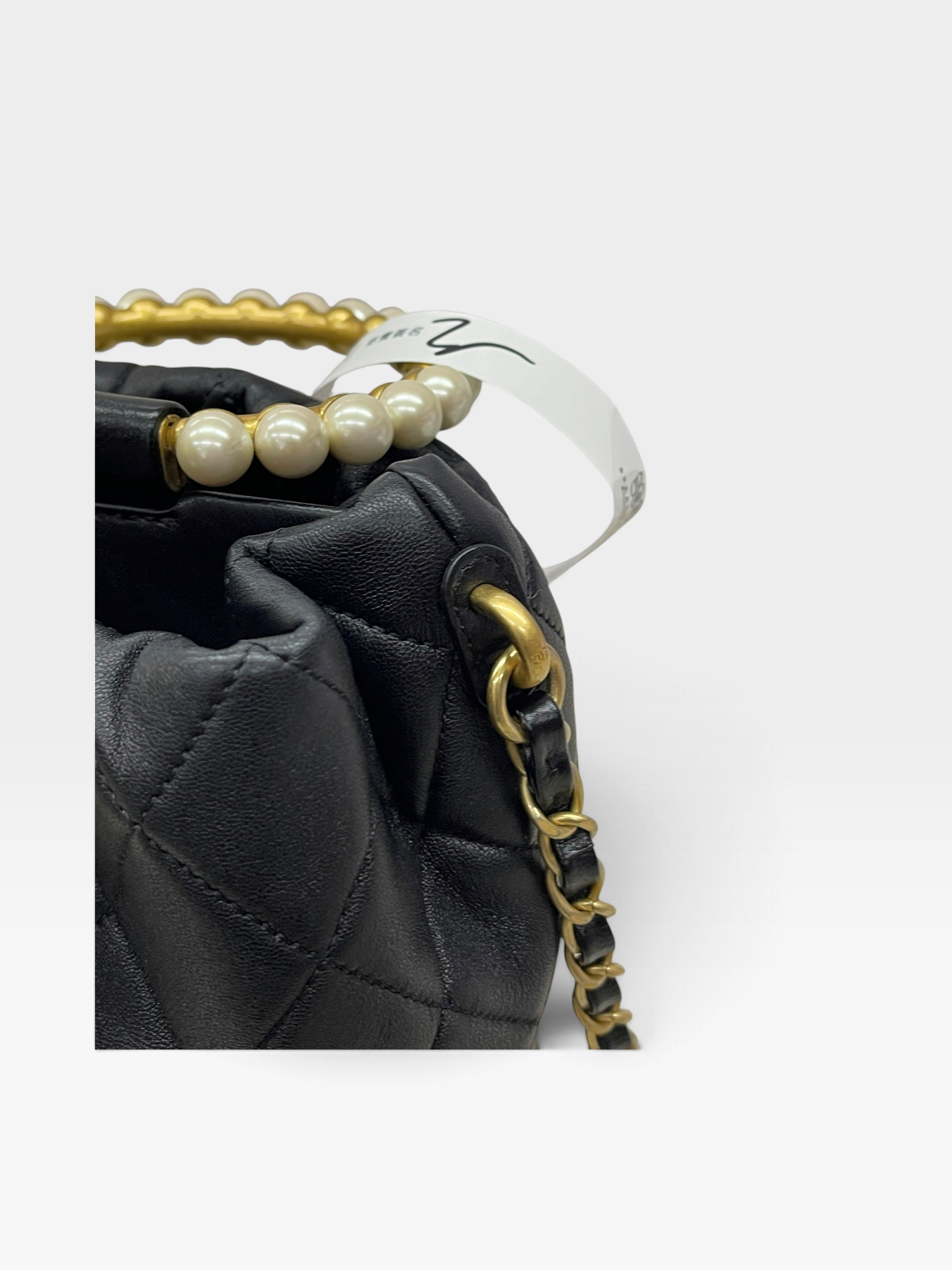 Pre-Owned CHANEL Bucket Bag / Product Code: 091003