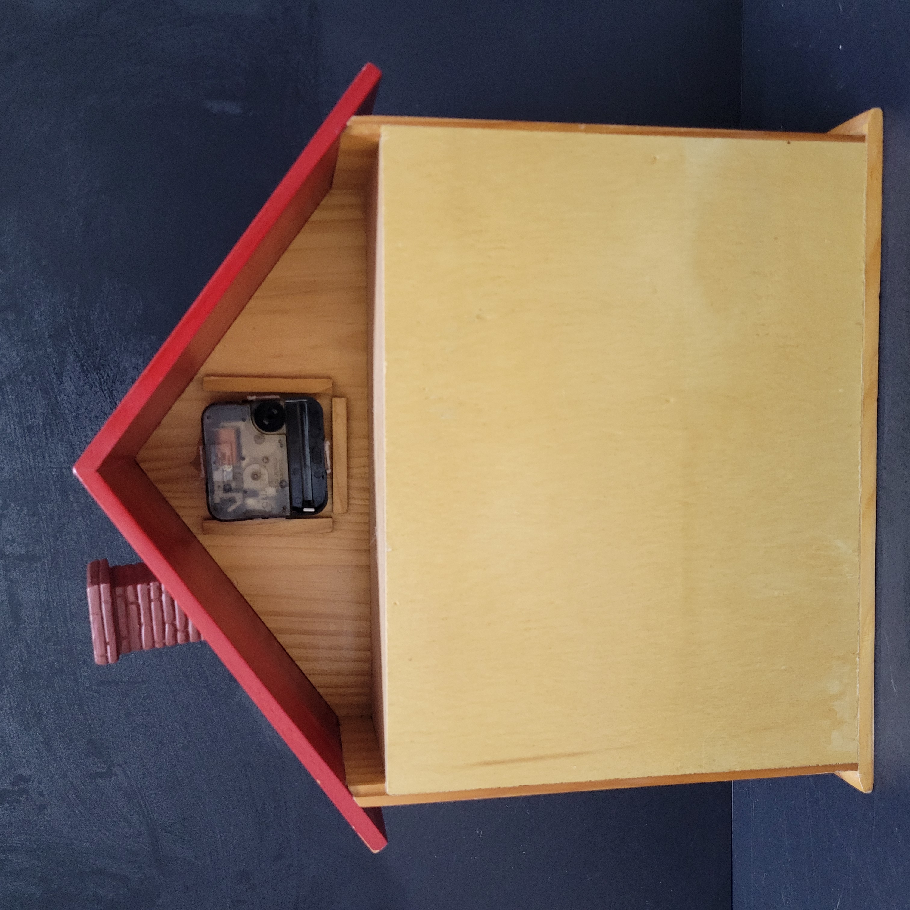 森林家族木制展示櫃