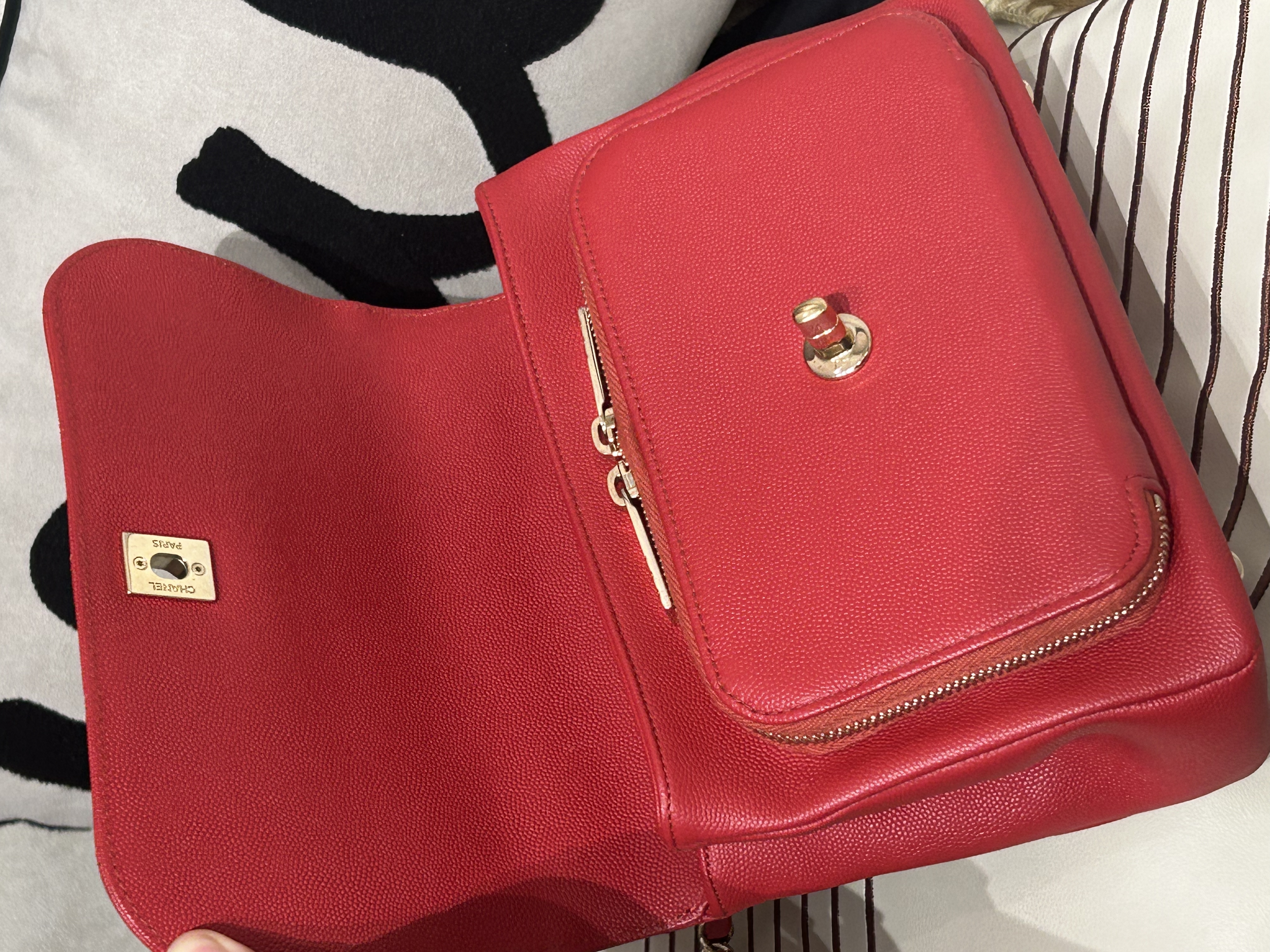 CHANEL Business Affinity 2way bag A93607 荔枝牛皮 100%Authentic, 98%New ✅28card✅Box